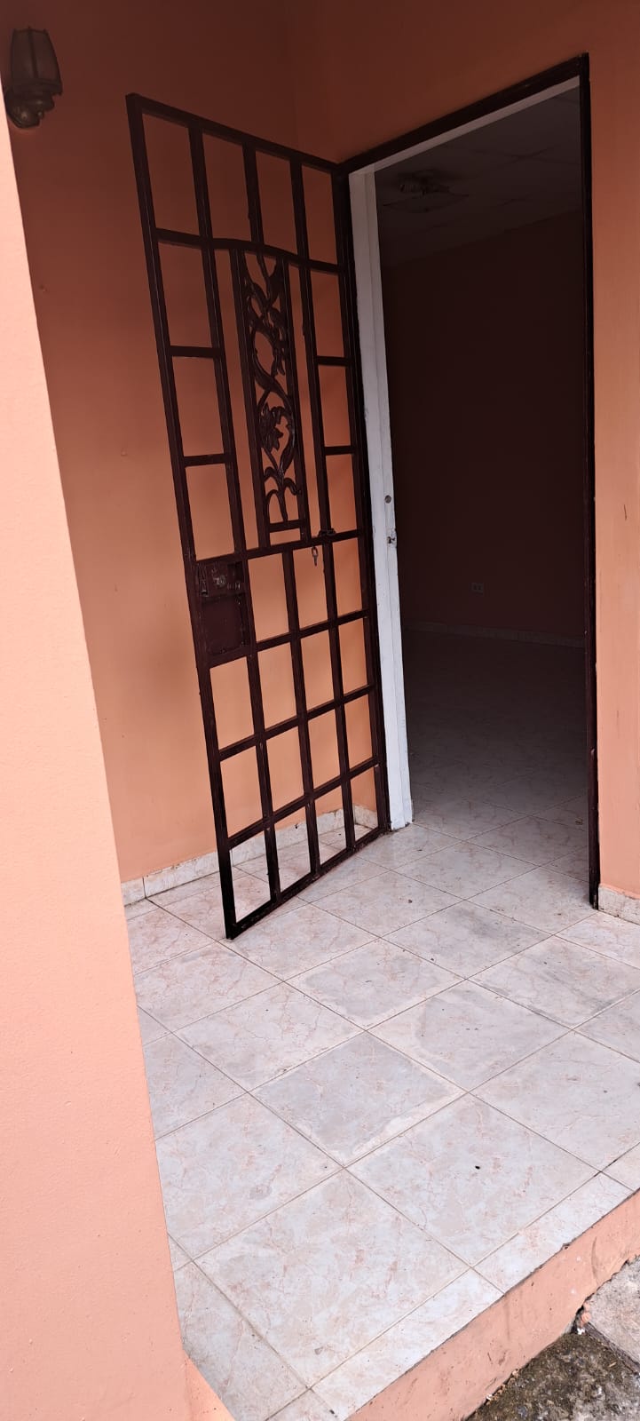 Se Vende Casa en Puerta del Este en Tocumen
