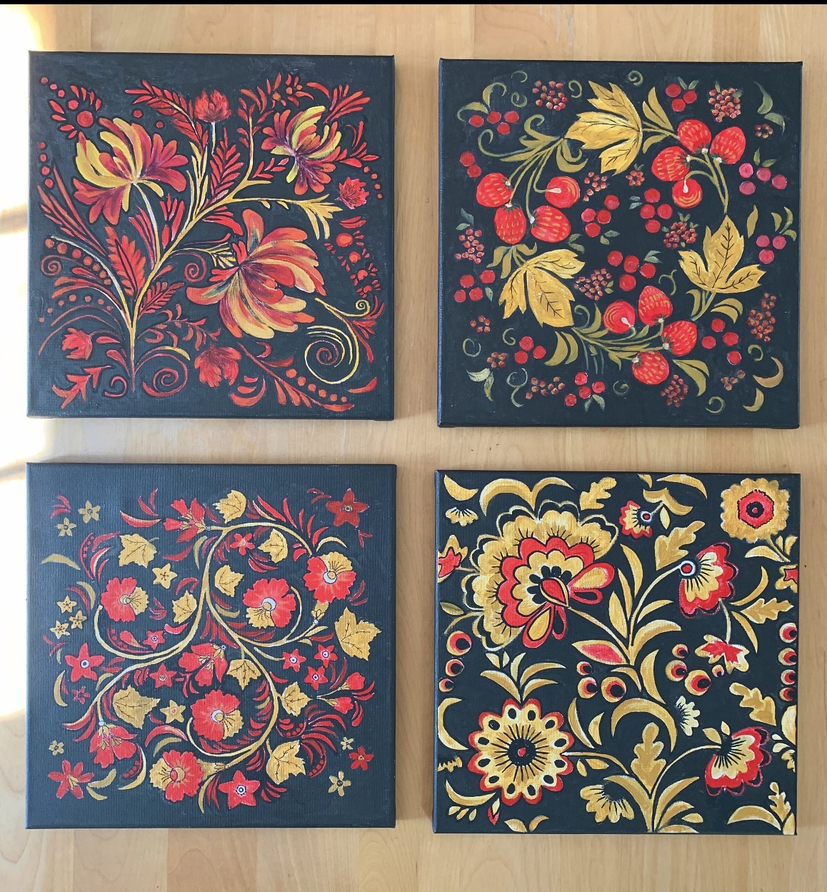 Russian Khokhloma Traditional Folk Style Set