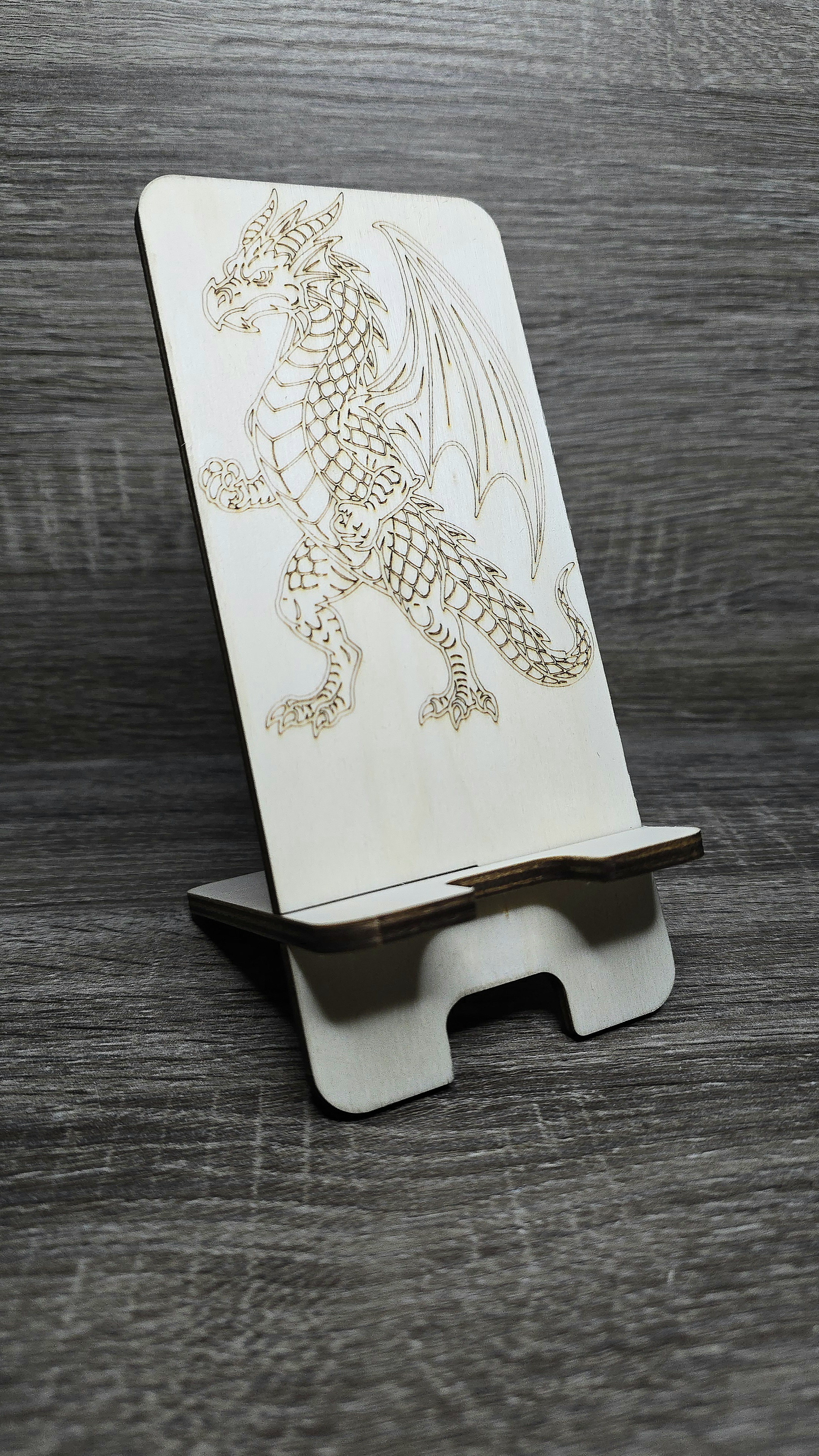 Support de téléphone en bois