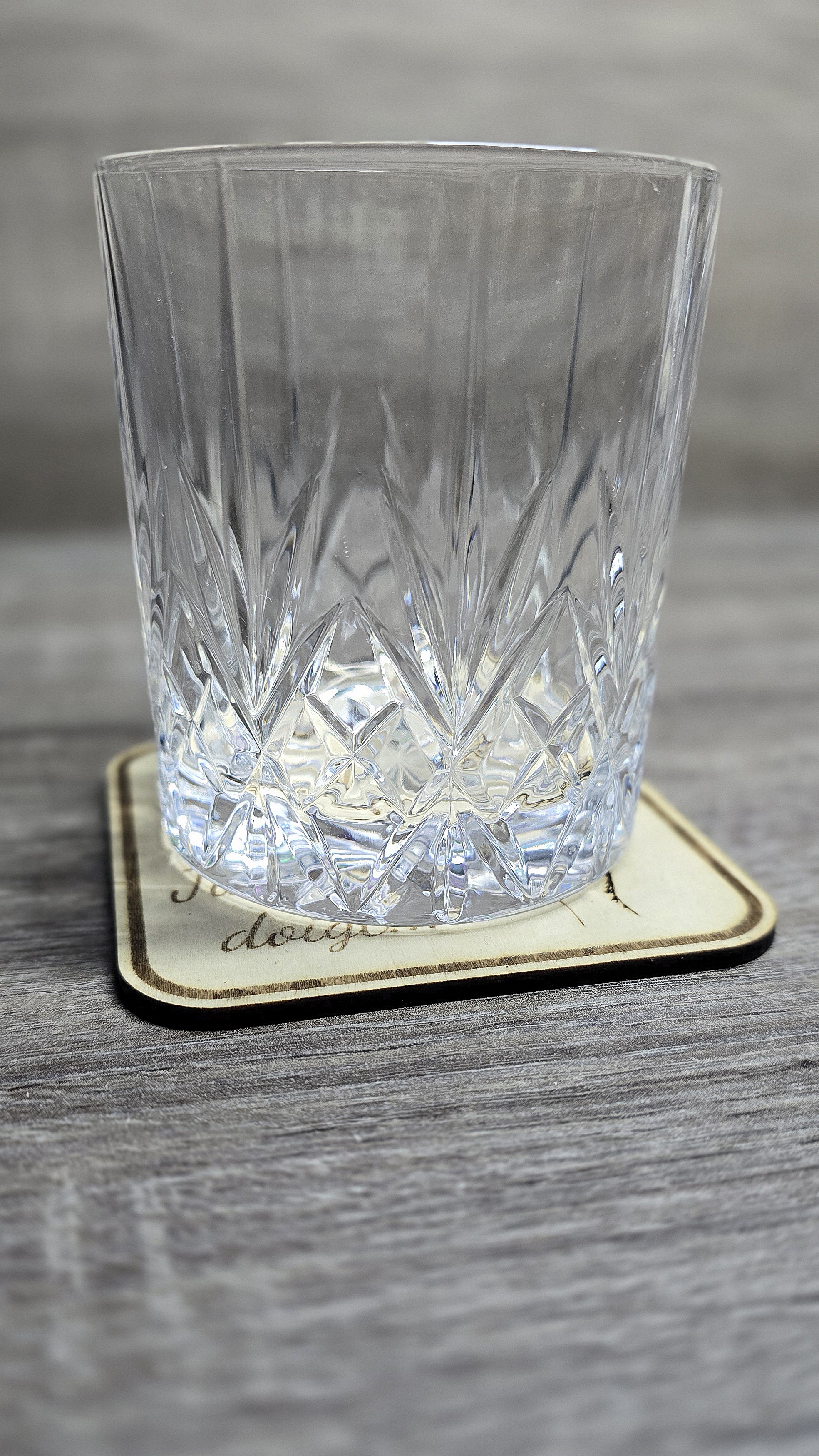 Dessous de verre - La cité de la peur