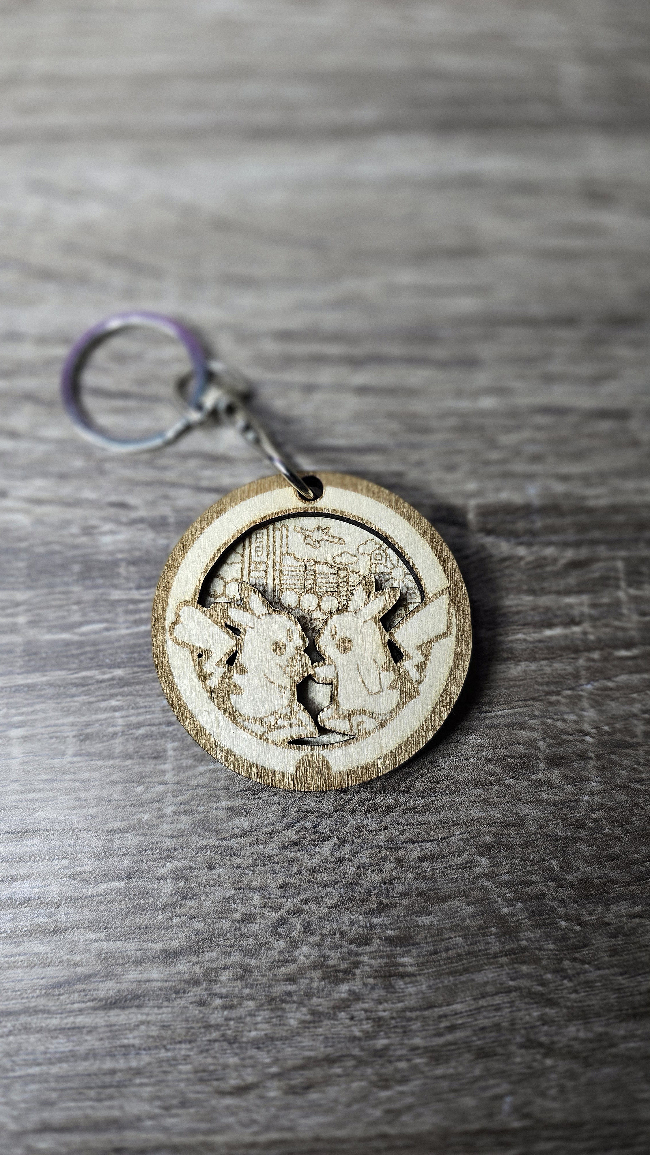 Porte-clés Pokémon en bois