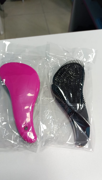 Escova desembaraçadora para cabelos