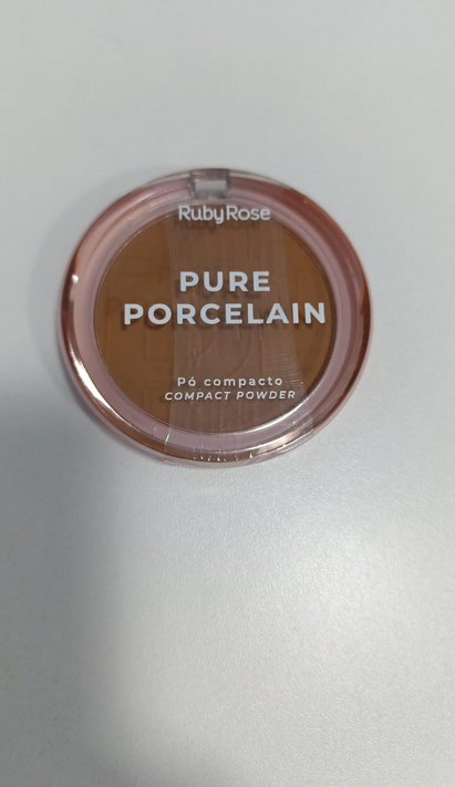 Pó compacto Ruby Rose P70