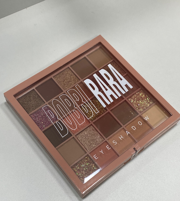 Paleta de Sombras BOBBI RARA