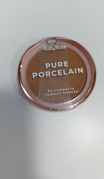 Pó COMPACTO Ruby Rose P60
