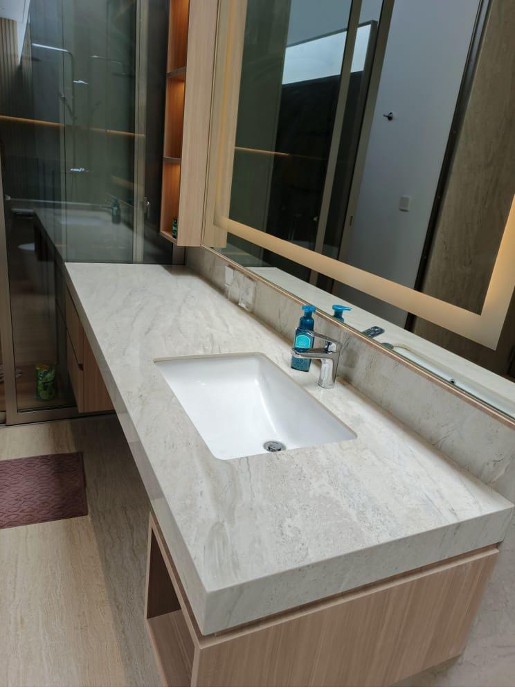Modern Bathroom Vanity