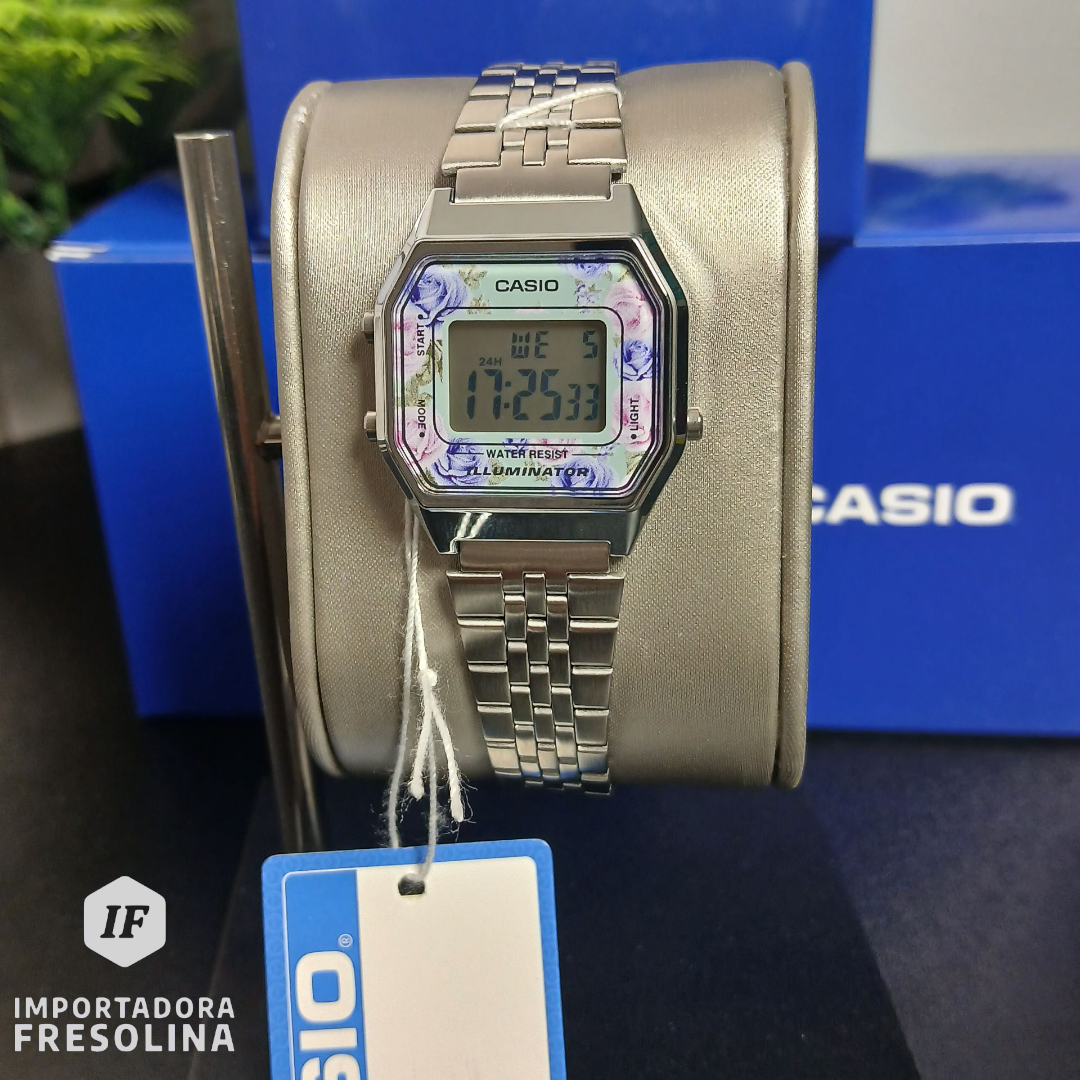  Reloj Casio LA-680WA-2CDF digital