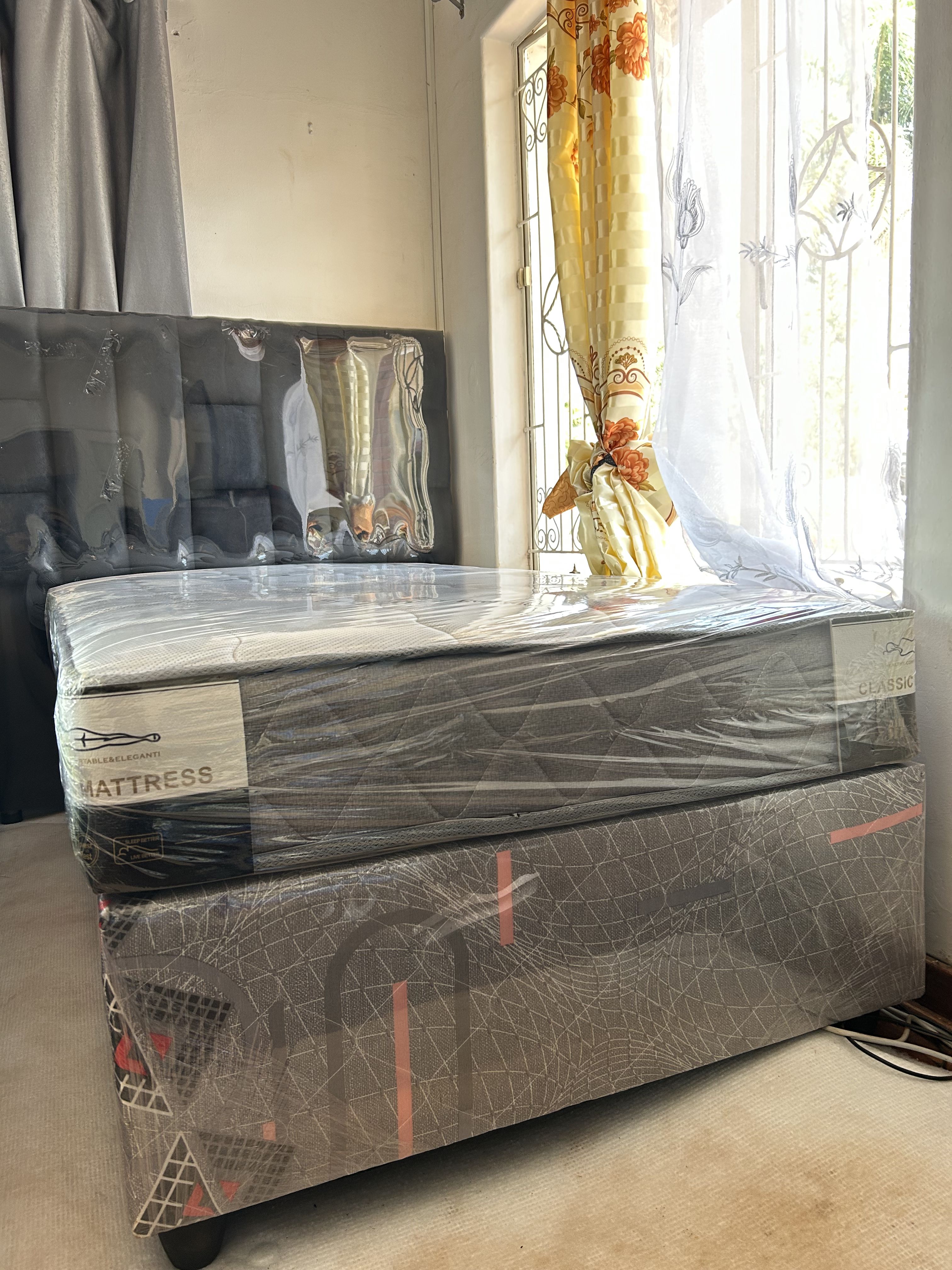 3/4 Bed Set without headboard
