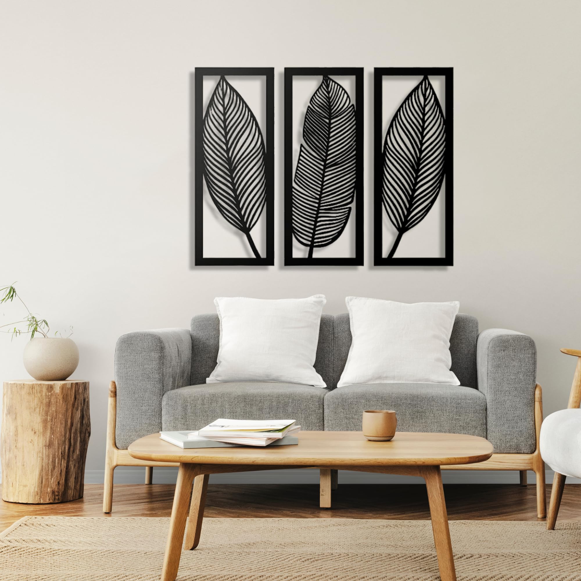Modern leaf-themed wall art set