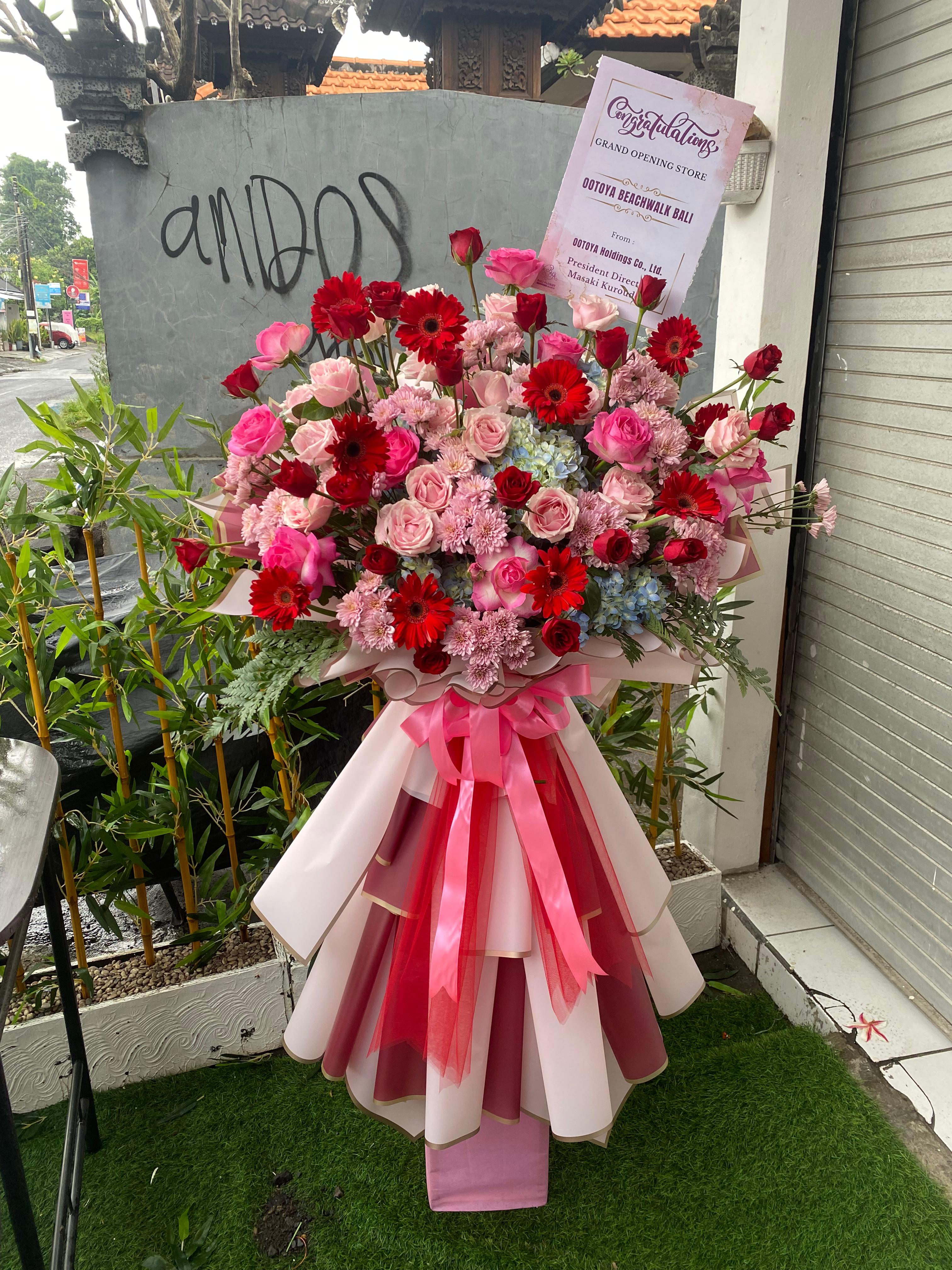 Grand Flower Stand Arrangement