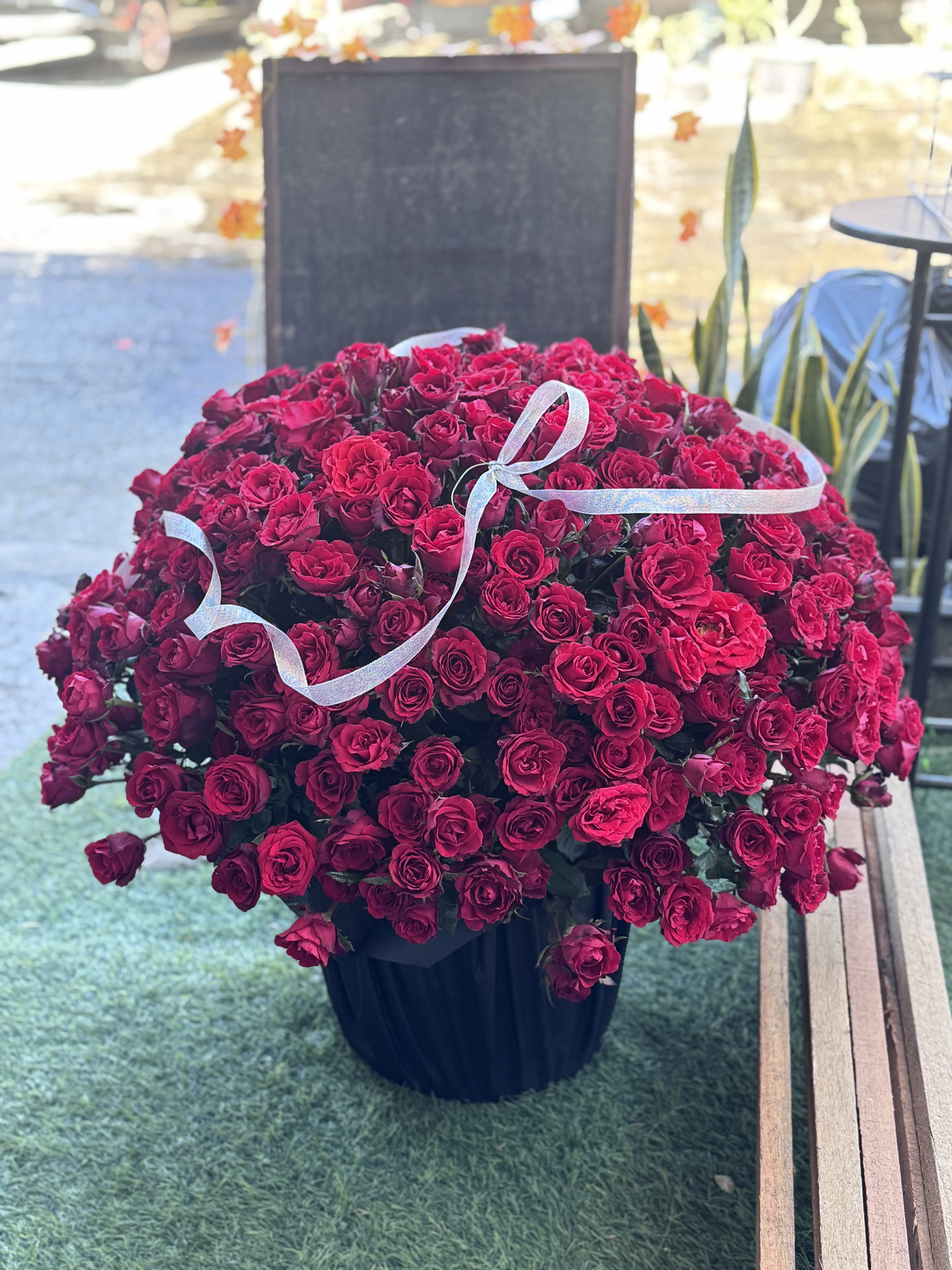Bouquet of Red Roses 300 Stalks
