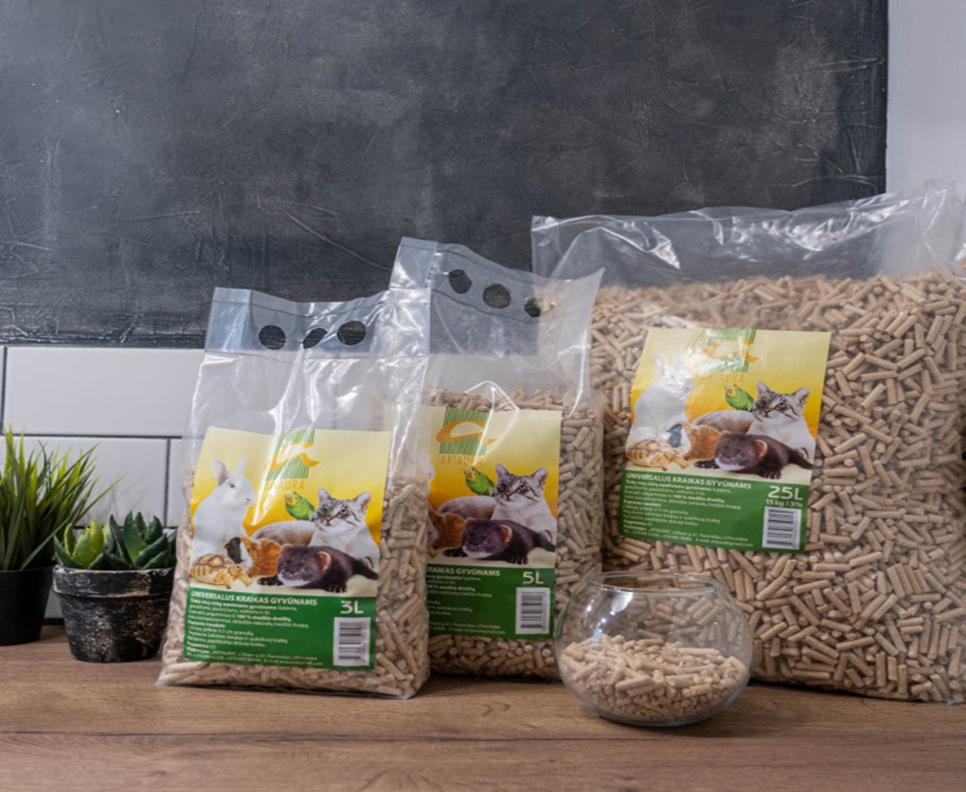 UNIVERSALUS MEDŽIO DROŽLIŲ GRANULIUOTAS KRAIKAS