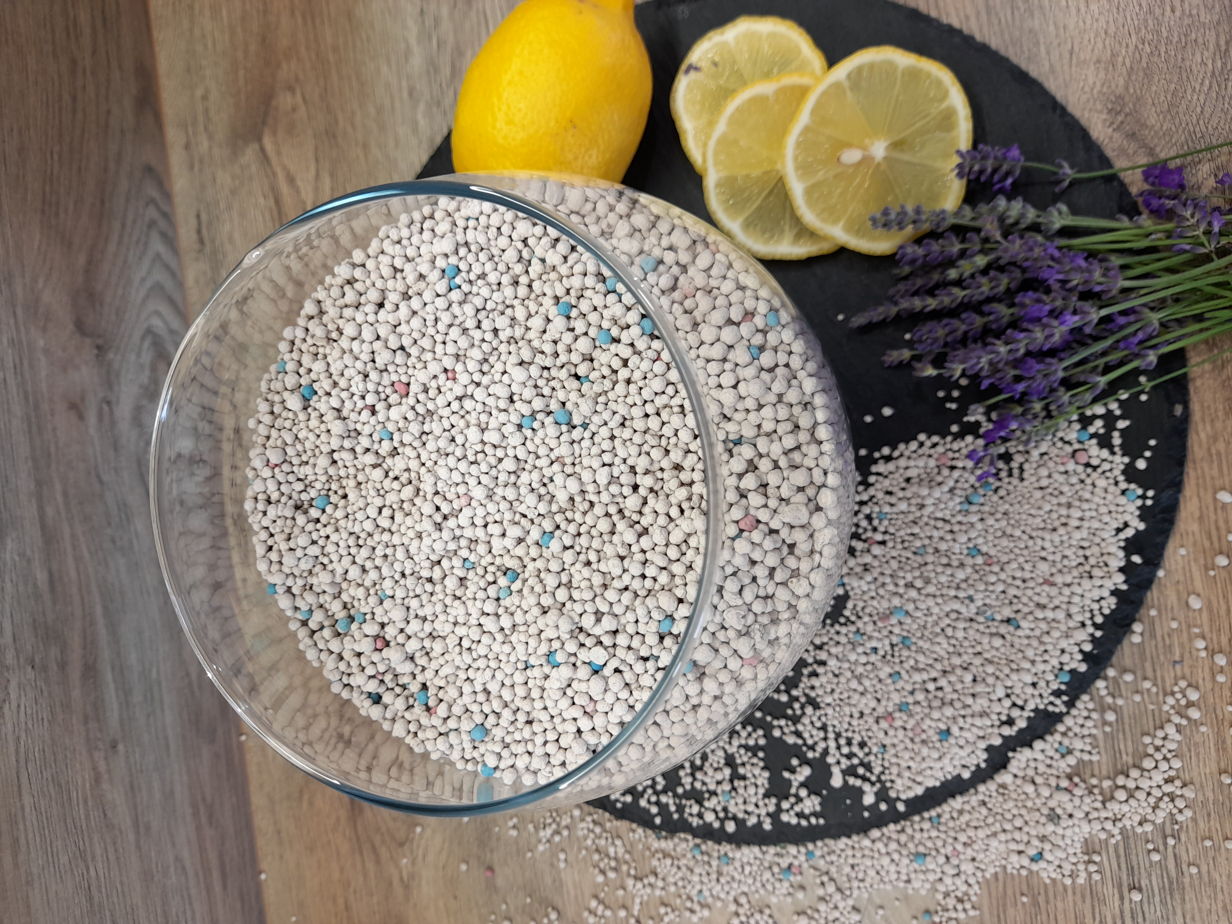 CITRINŲ KVAPO BENTONITINIS KRAIKAS