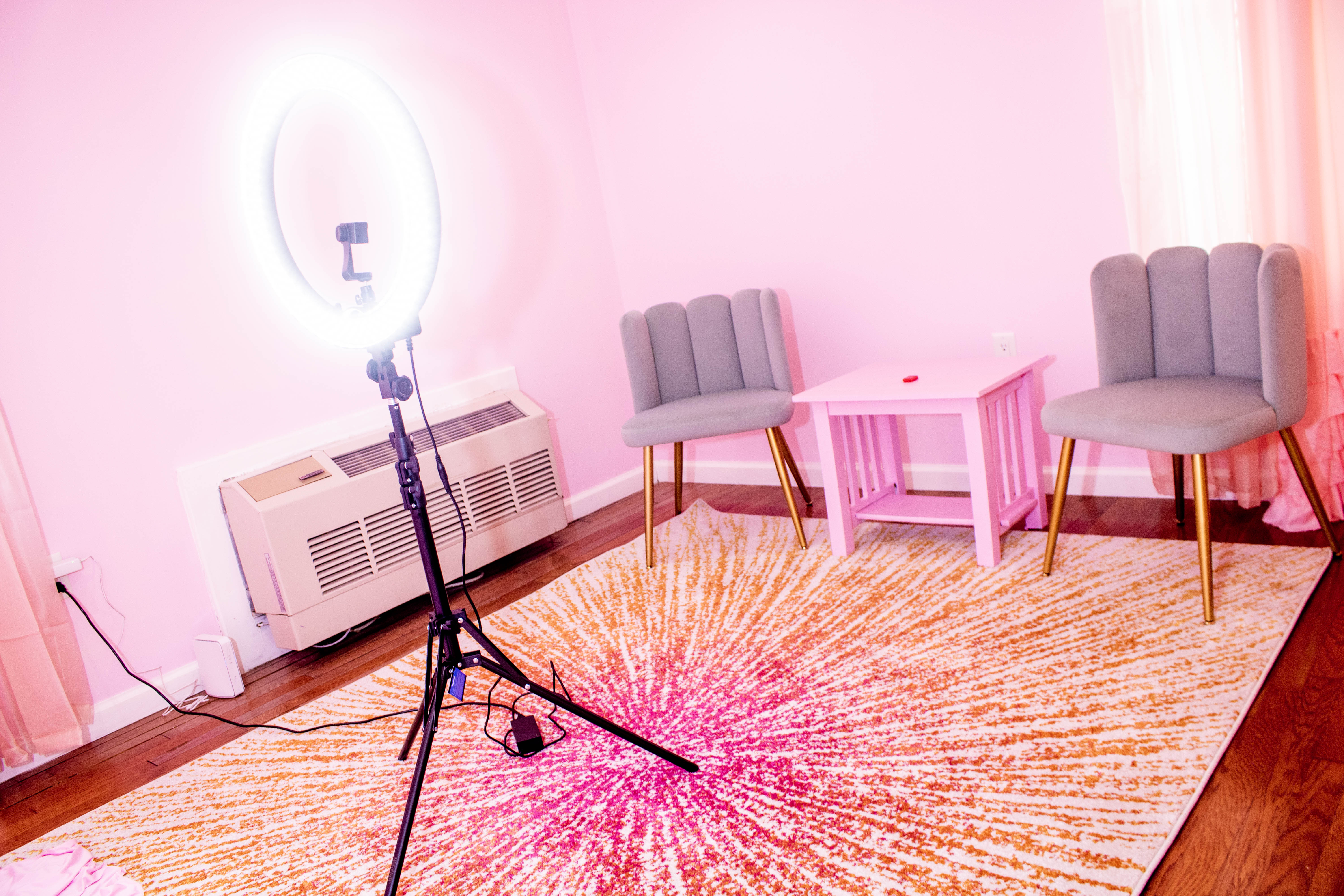 4 Hour Rental at The Pink Speakeasy