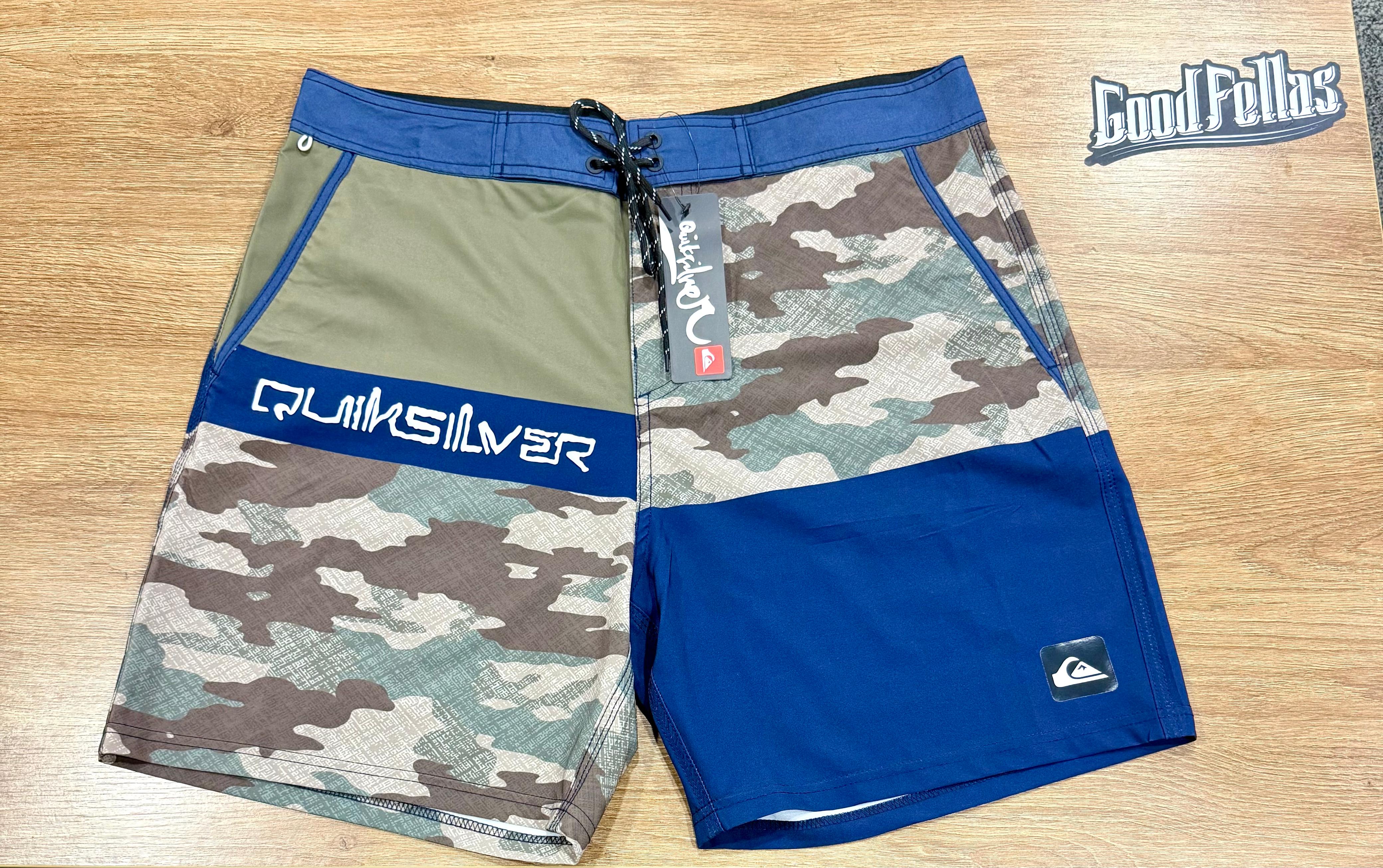 Pantaloneta Quiksilver Camu