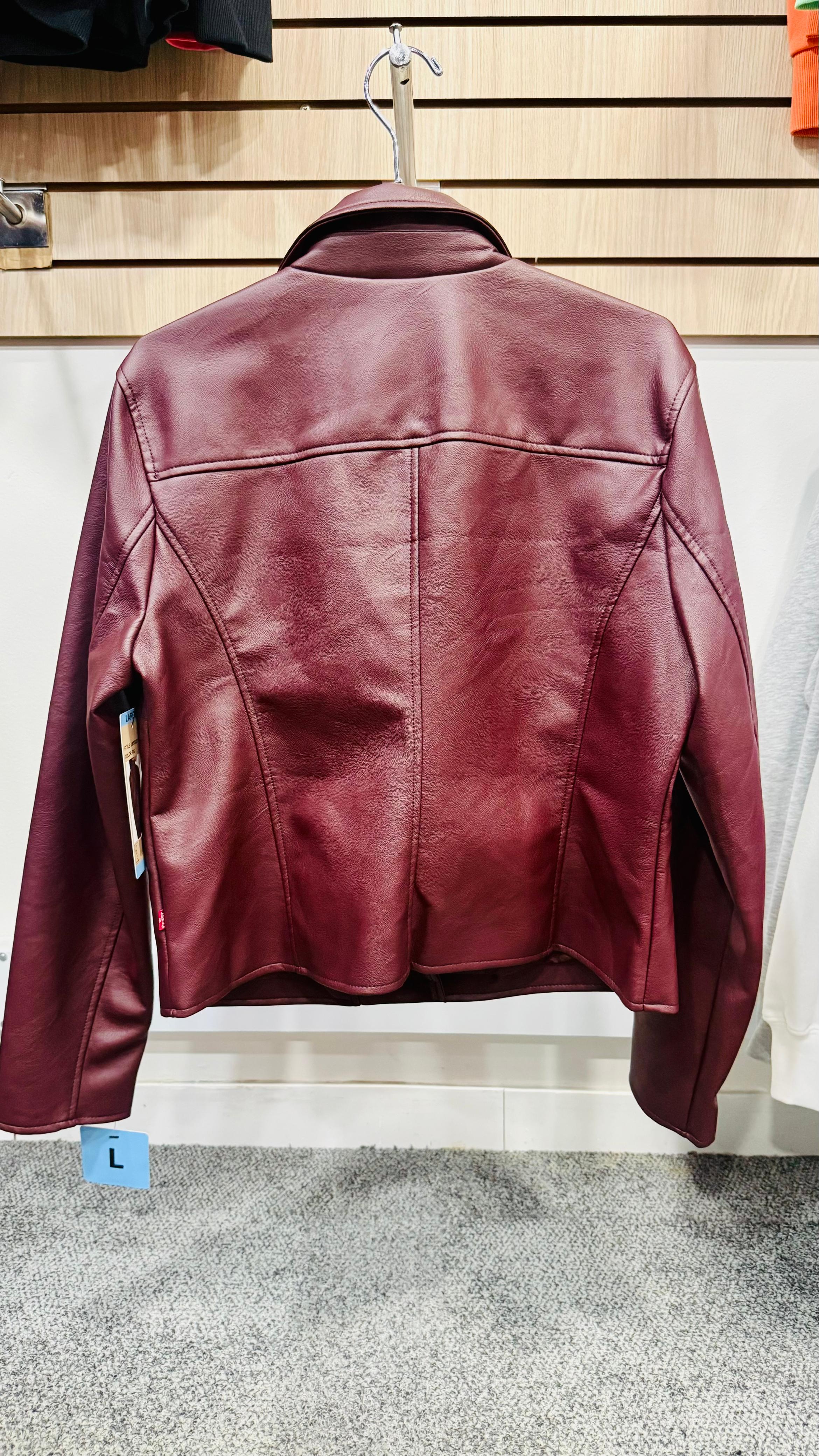 Chaqueta Levis Rock Vino