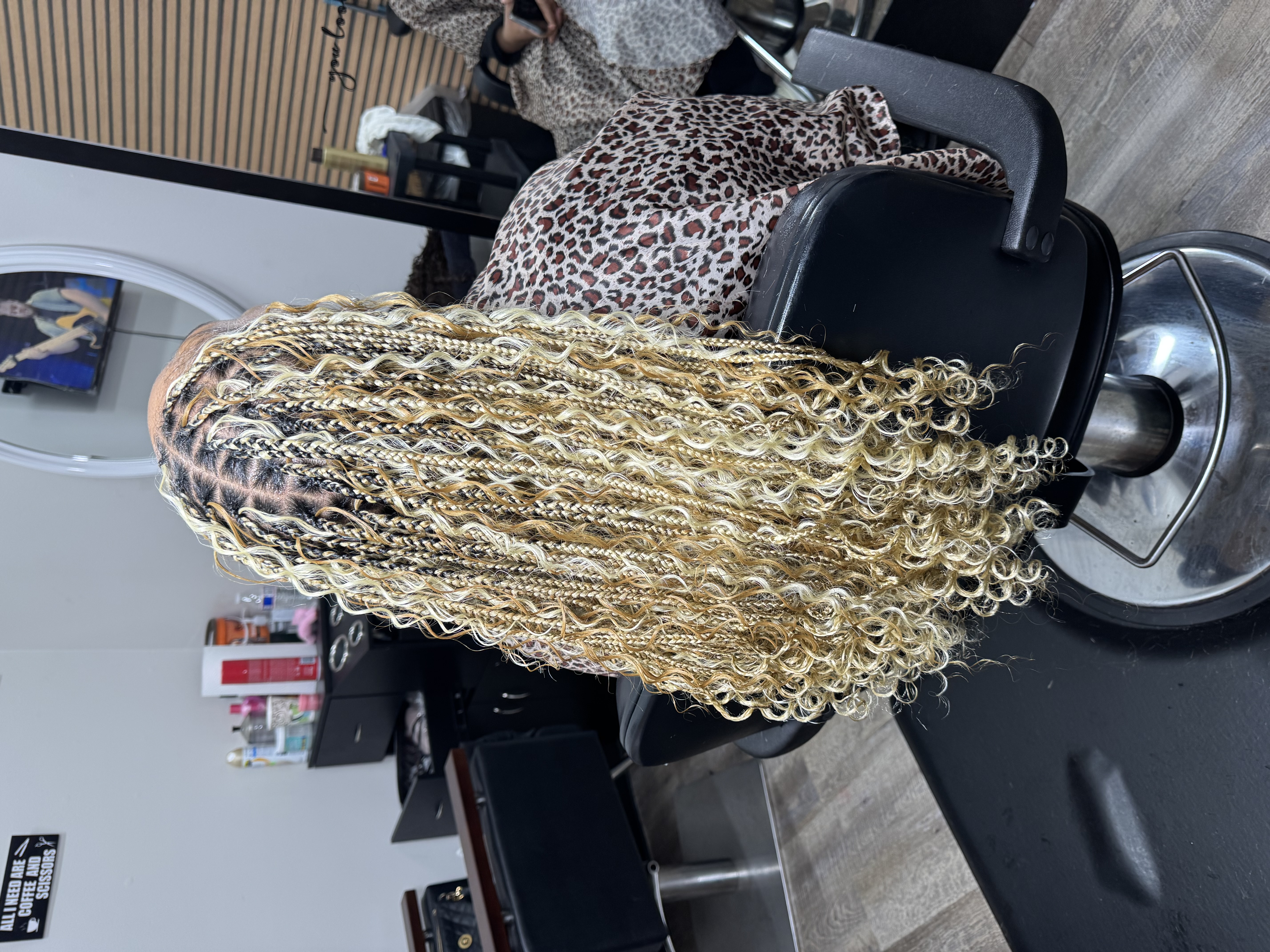 Knotless Boho Braids.