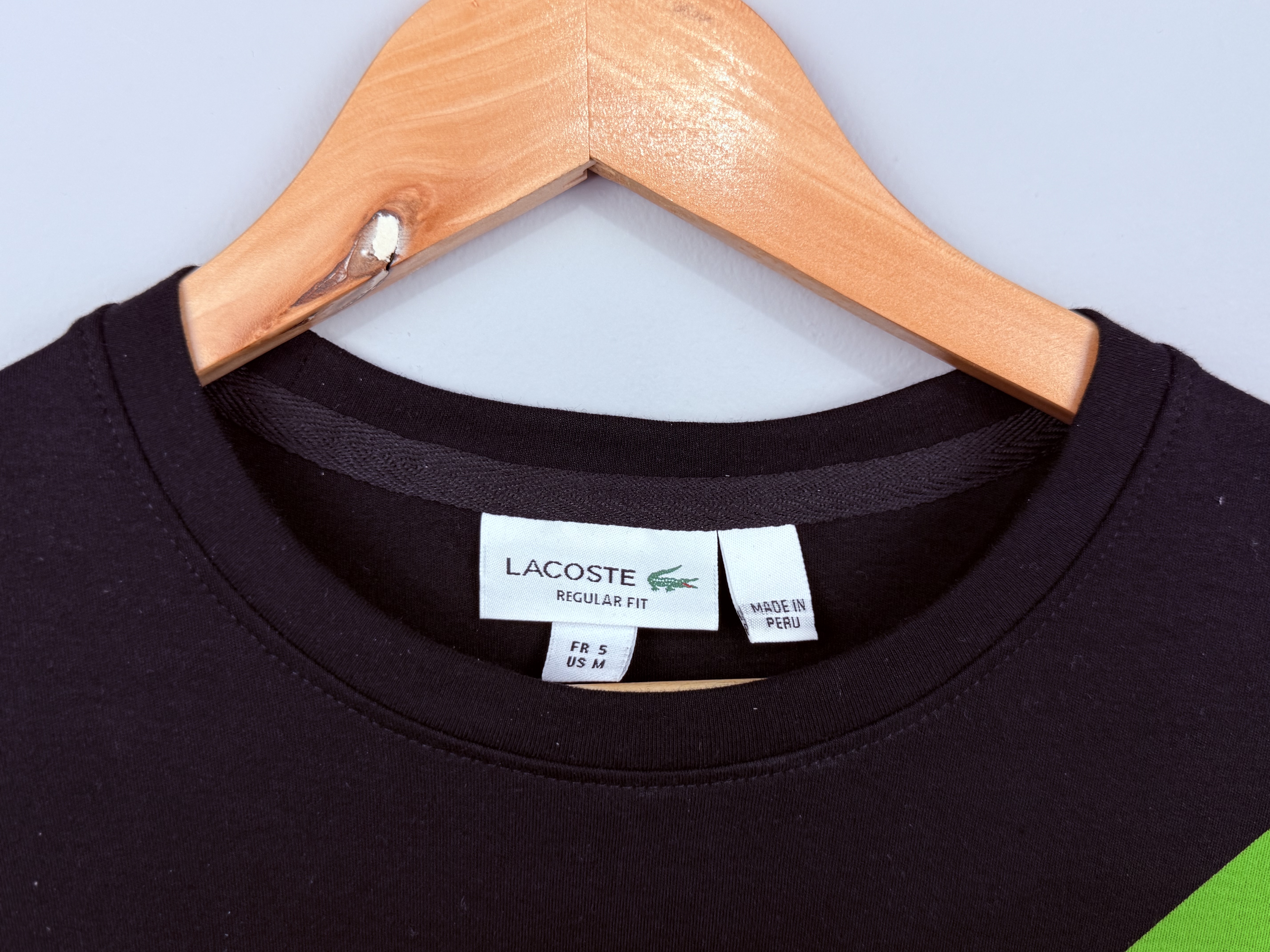 Camiseta Lacoste Malha Italiana – Estilo e Exclusividade