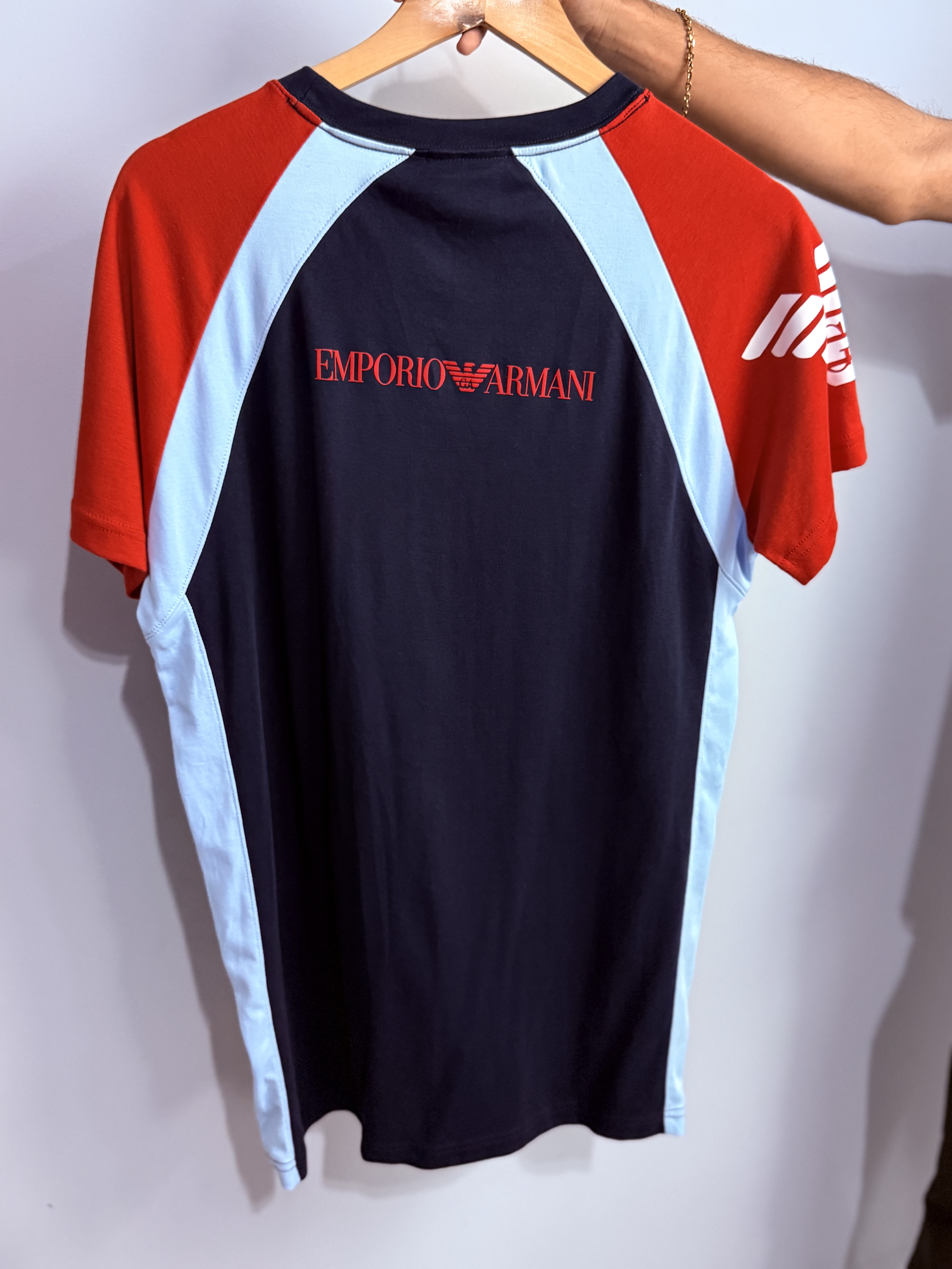 Camiseta Emporio Armani – Malha Italiana