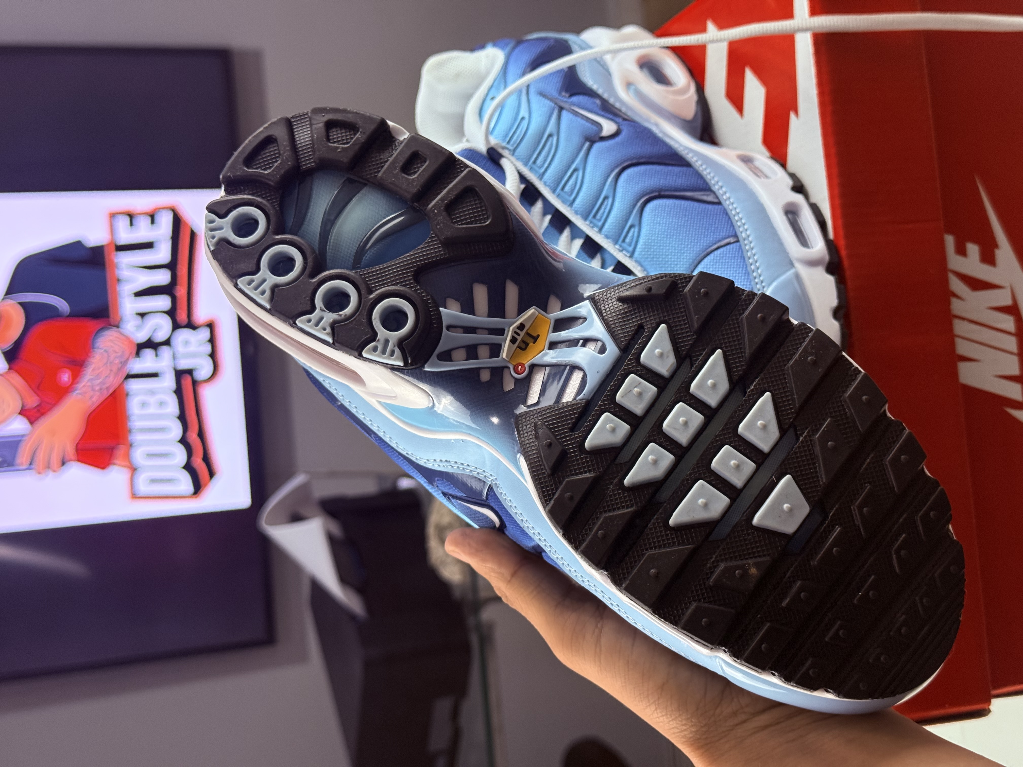 Nike Air Max Plus Blue Ice