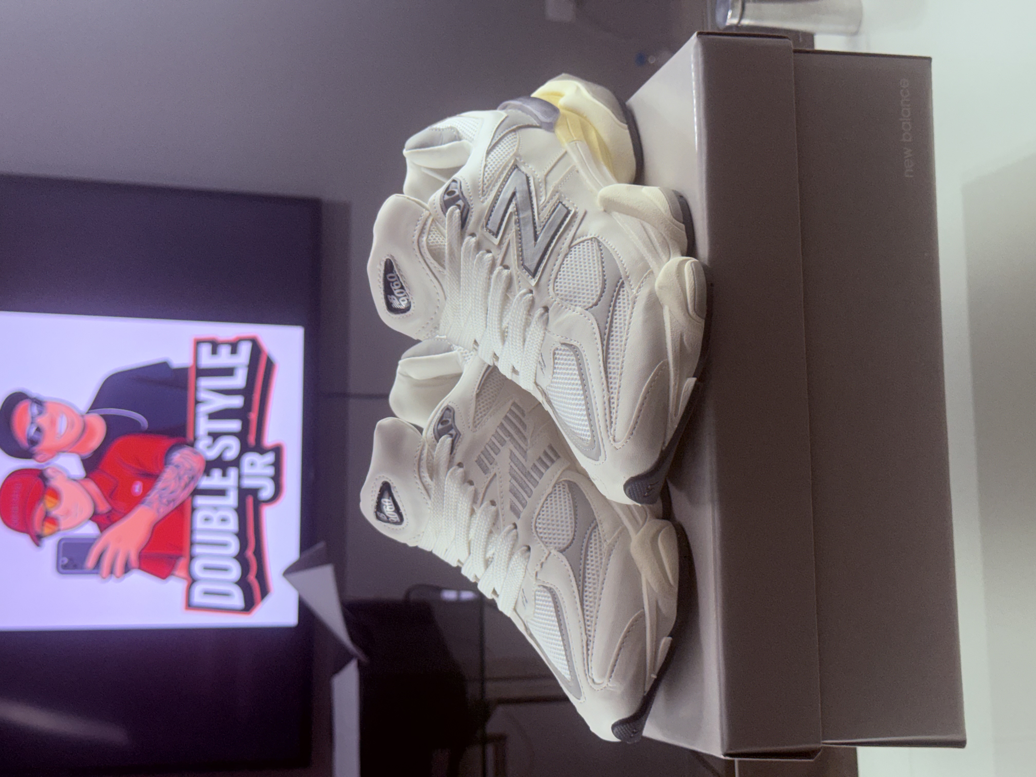 🔥 New Balance 9060 – o auge do estilo e conforto urbano 🔥