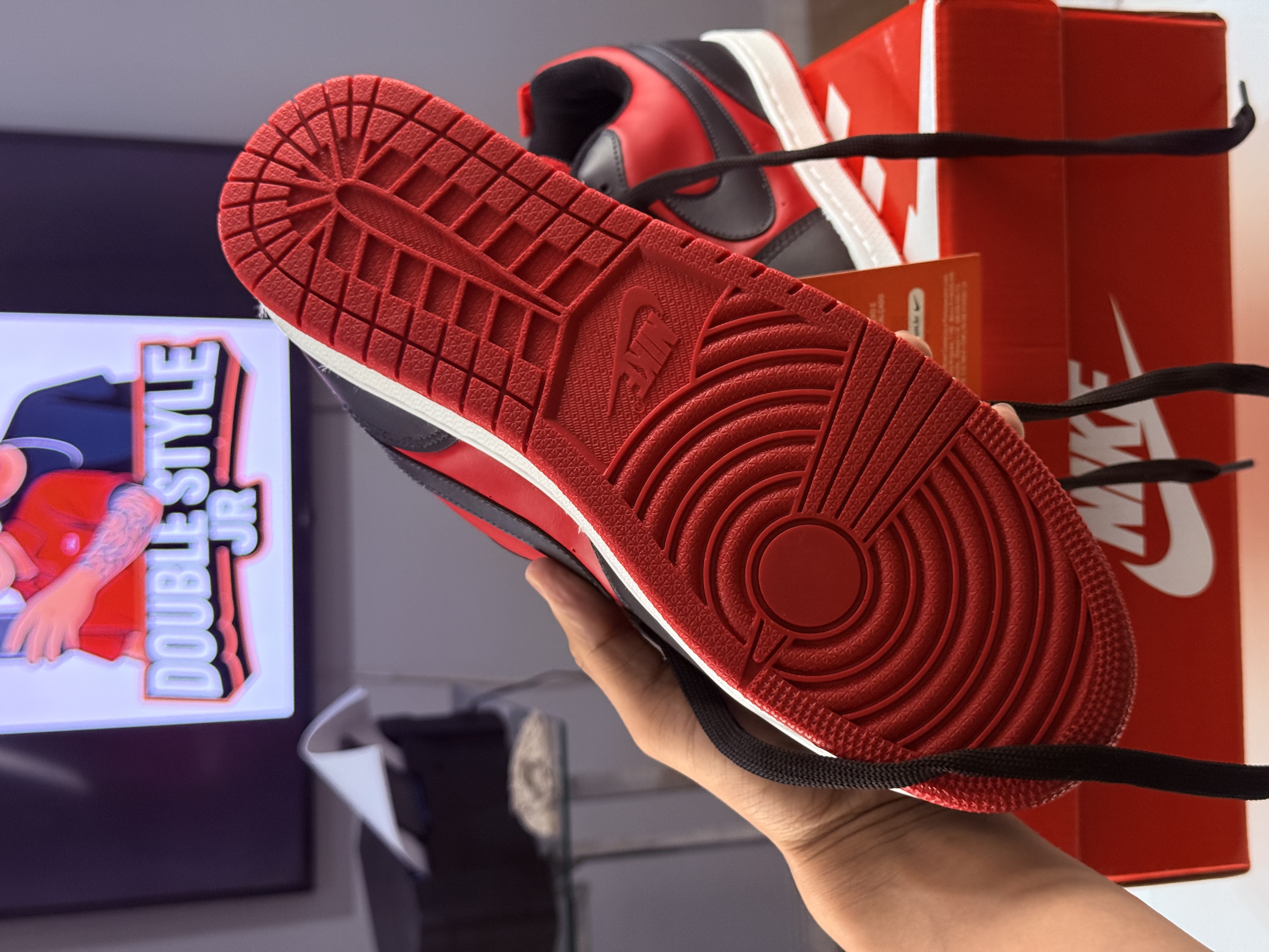 Nike Dunk Low Preto e Vermelho