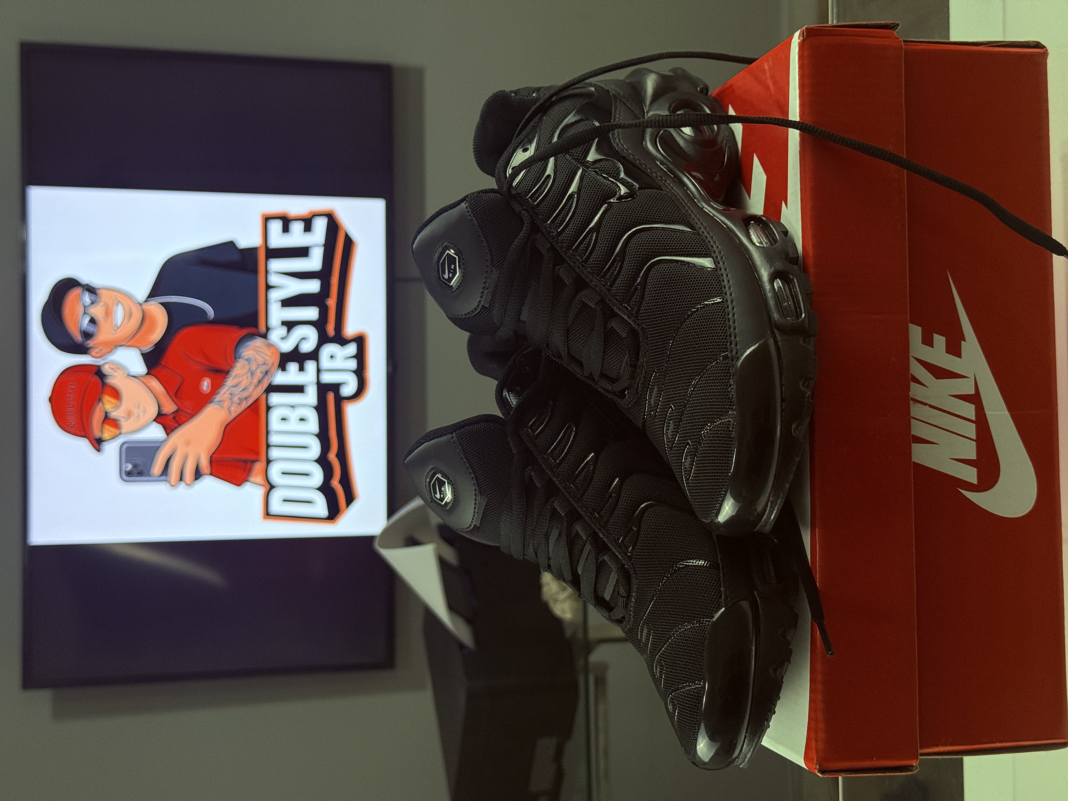 Nike Air Max Plus Triple Black