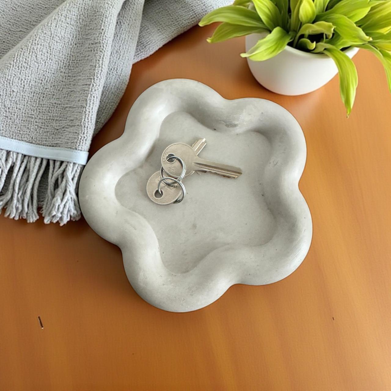 Plato decorativo de cemento
