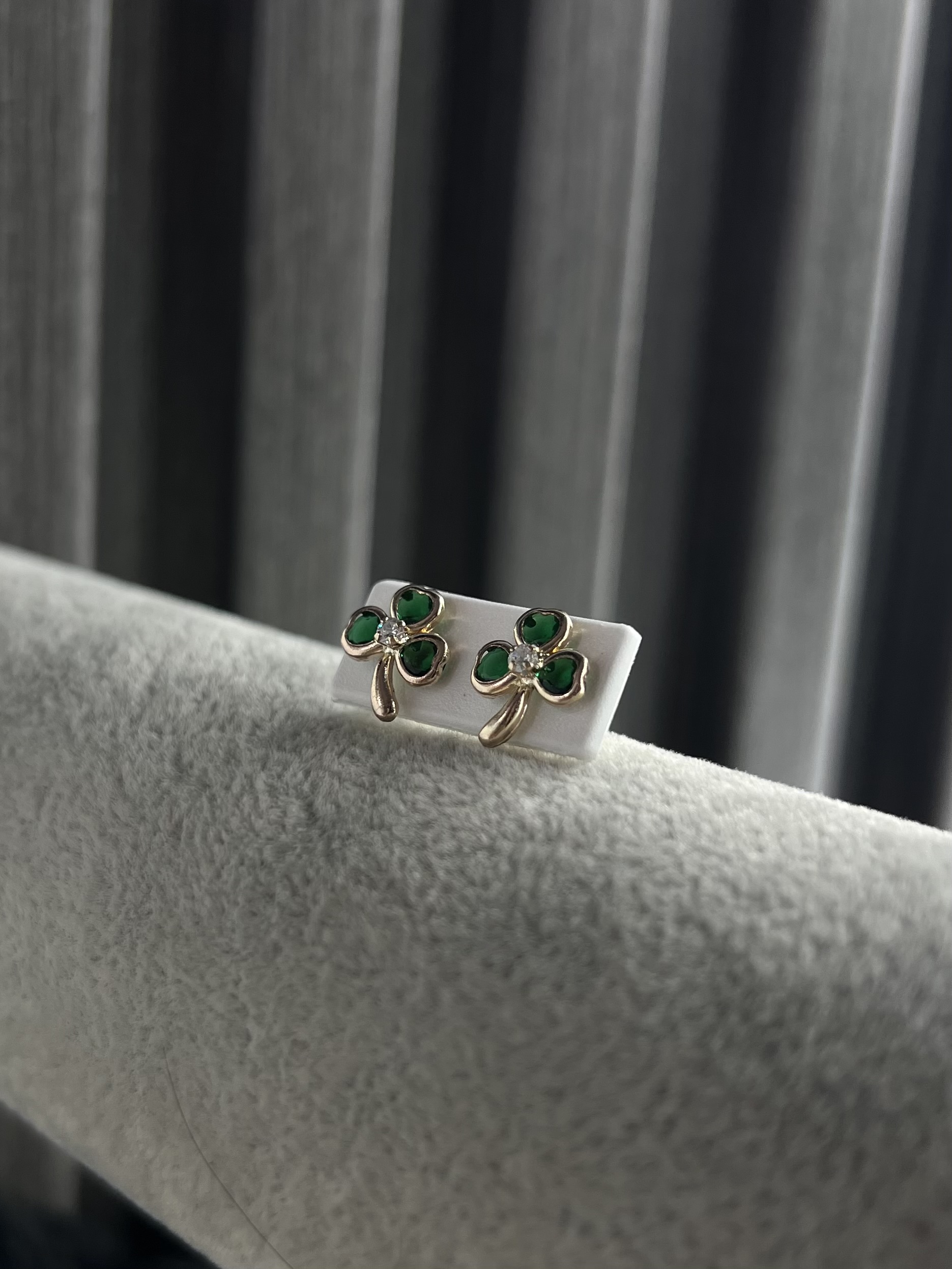 TOPOS TREBOL ESMERALDA 