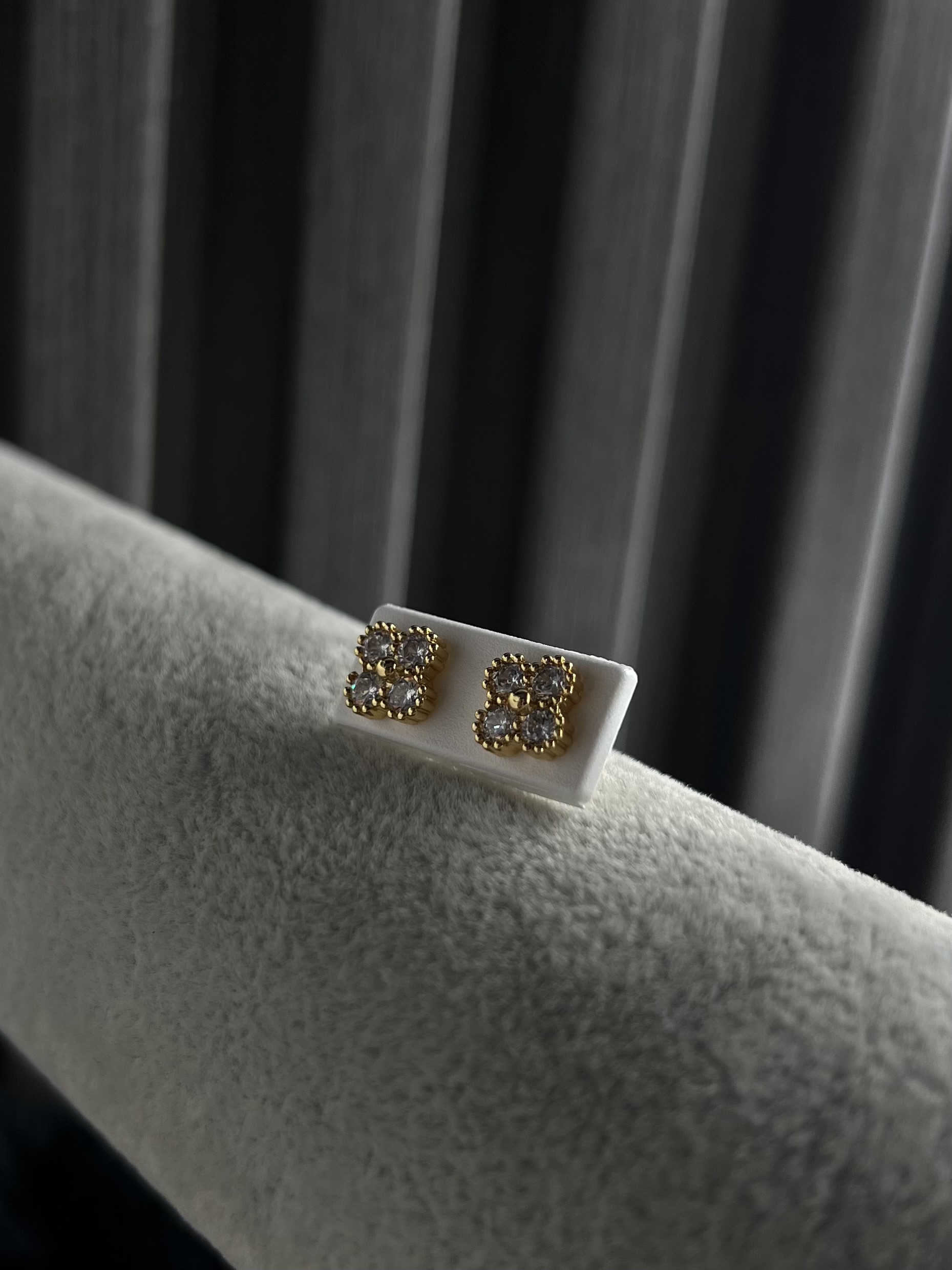 TOPOS LUCK MOTIF CRISTAL