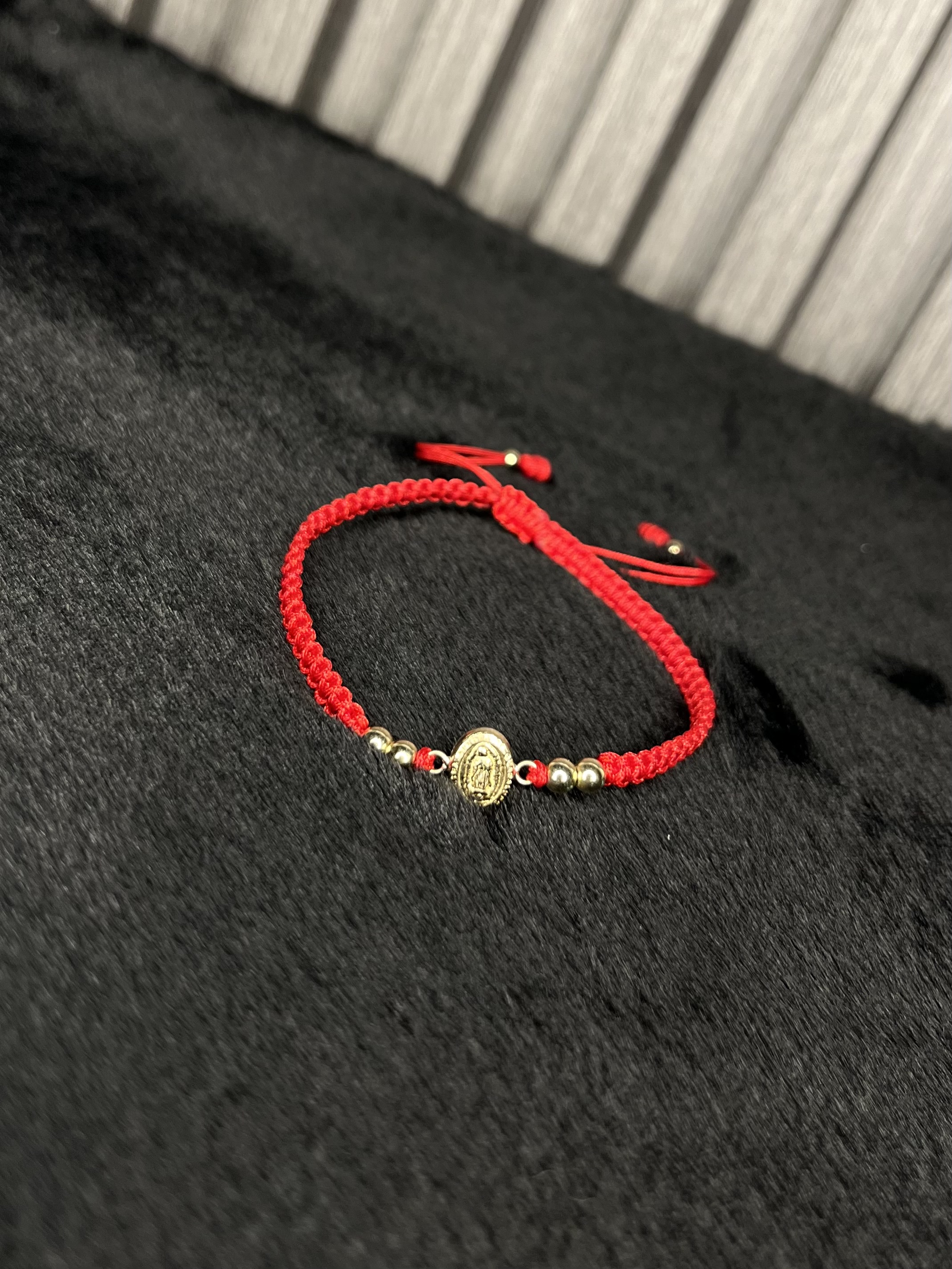 PULSERA VIRGEN DE GUADALUPE 4 BALINES