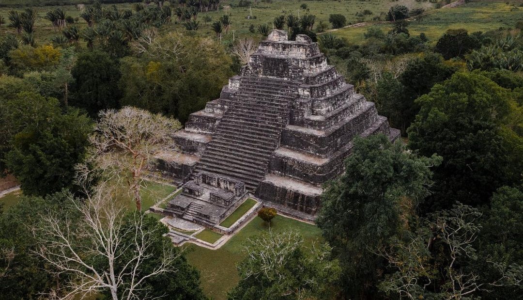 ZONA ARQUEOLÓGICA DE CHACCHOBEN Y ABEJAS MAYAS