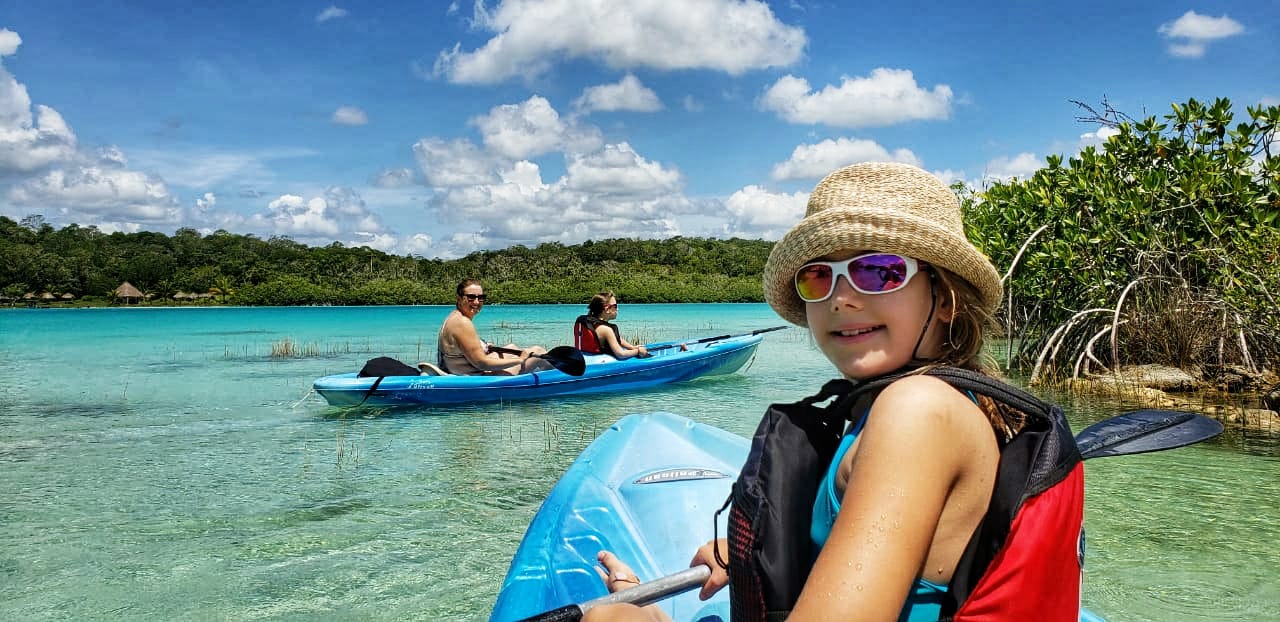 BACALAR, SELVA Y KAYAK