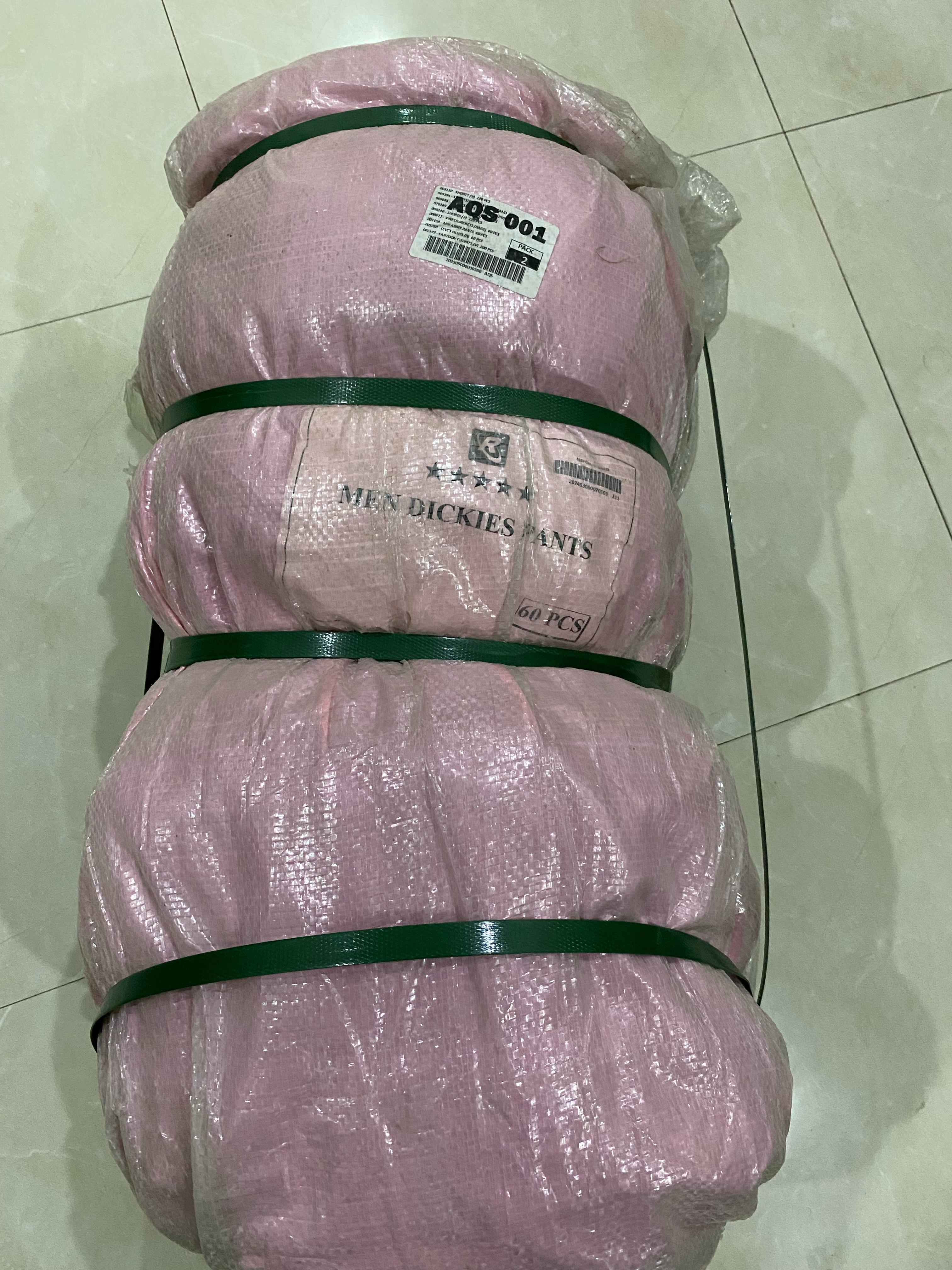 Bale of Men’s Dickies Pants