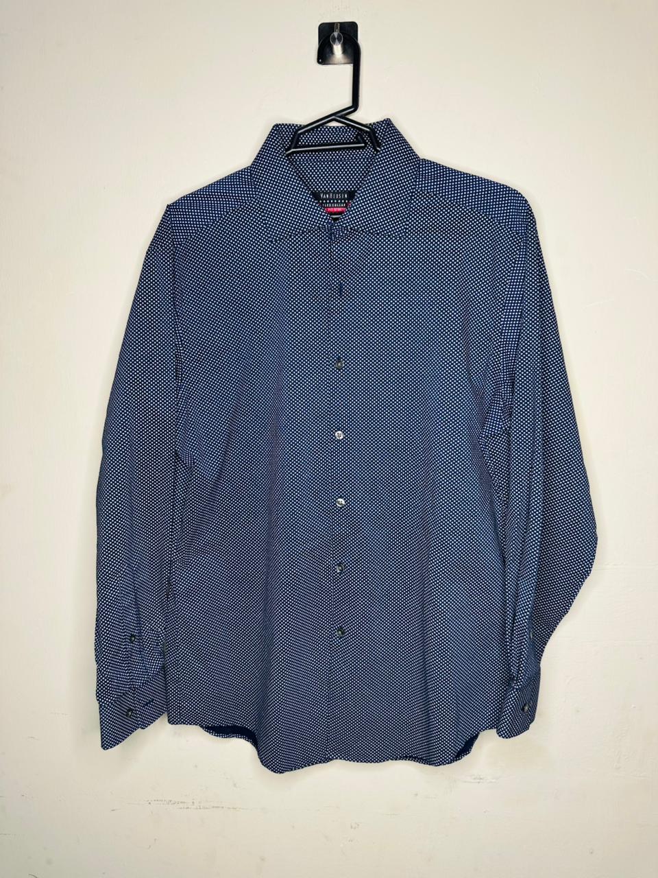 Men's patterned long sleeve shirt