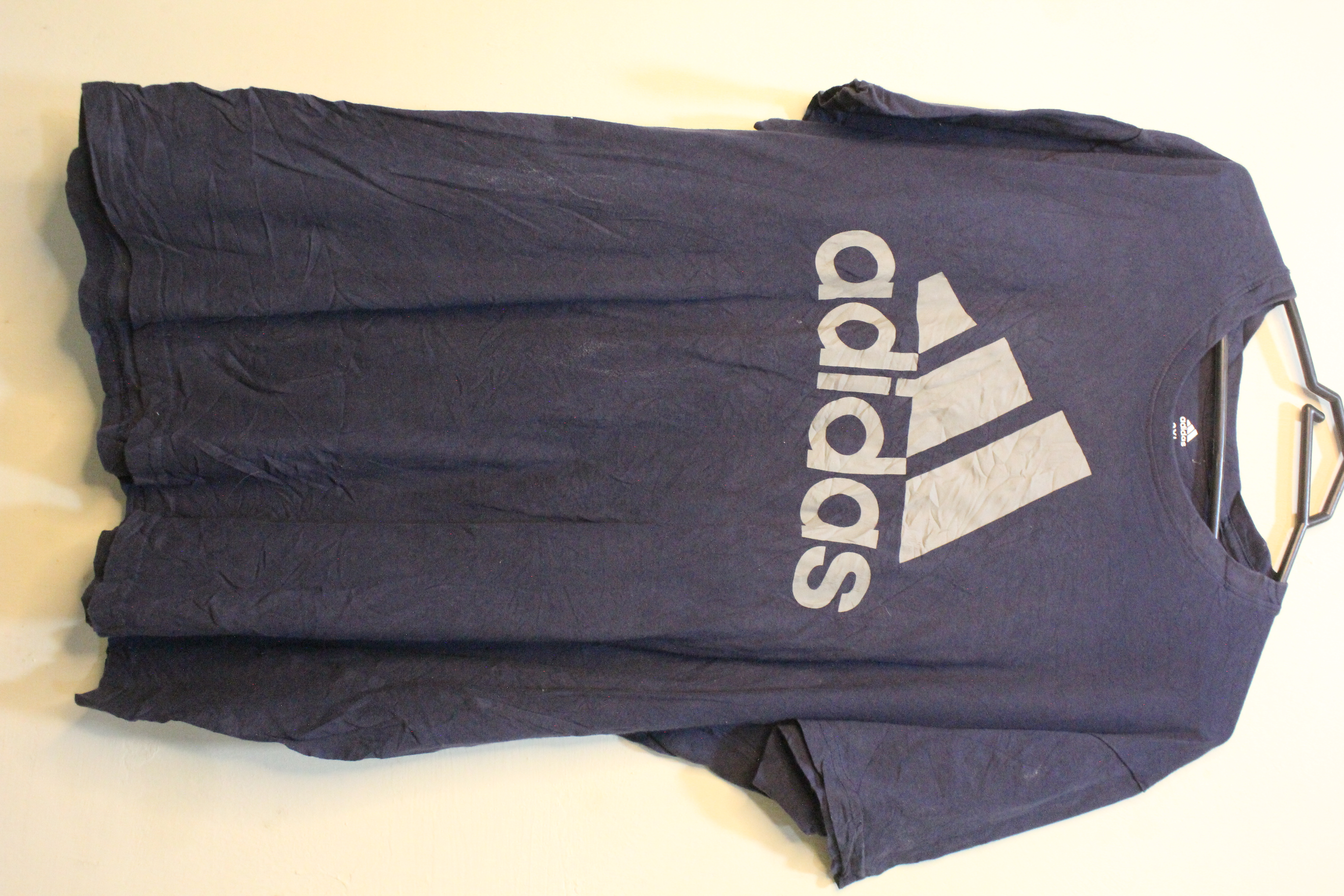 Adidas T-shirt