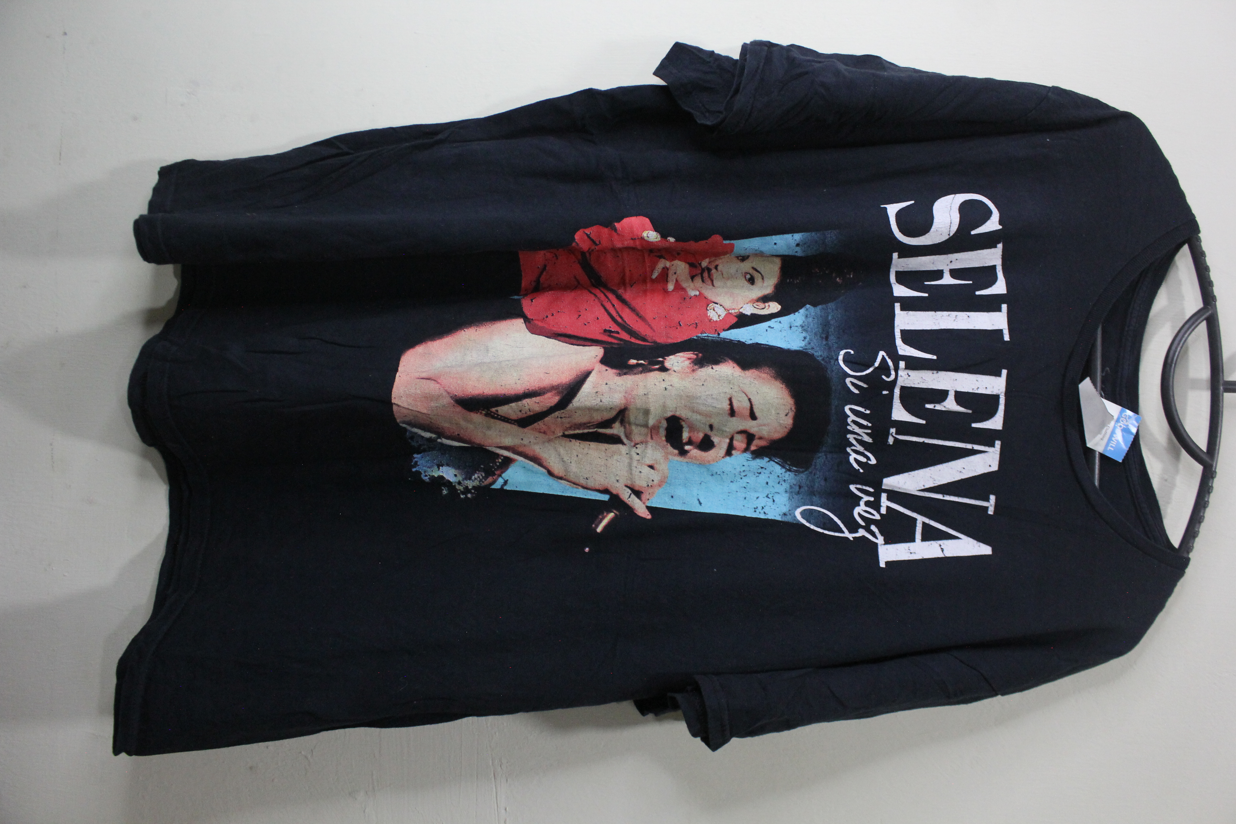 Selena Quintanilla Graphic T-Shirt