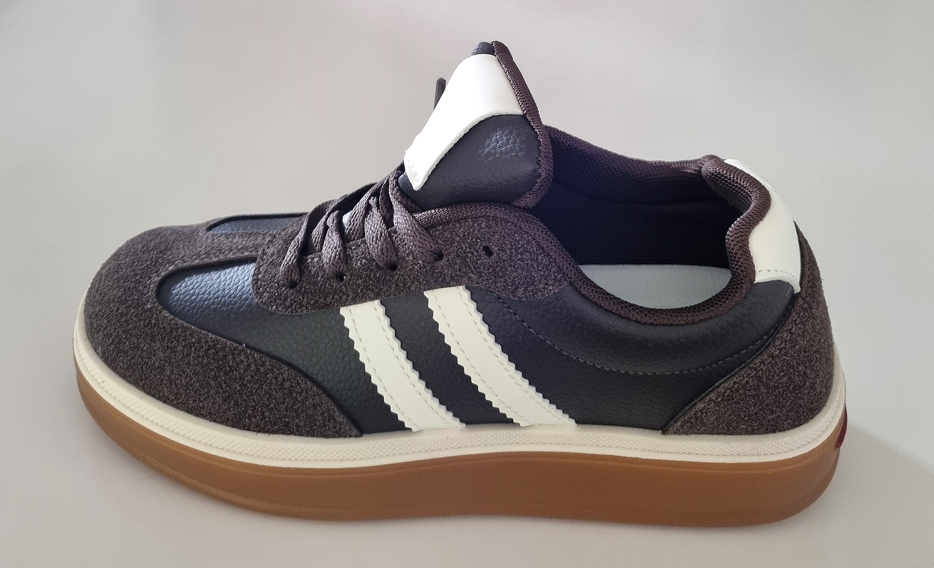 Moteriški laisvalaikio batai