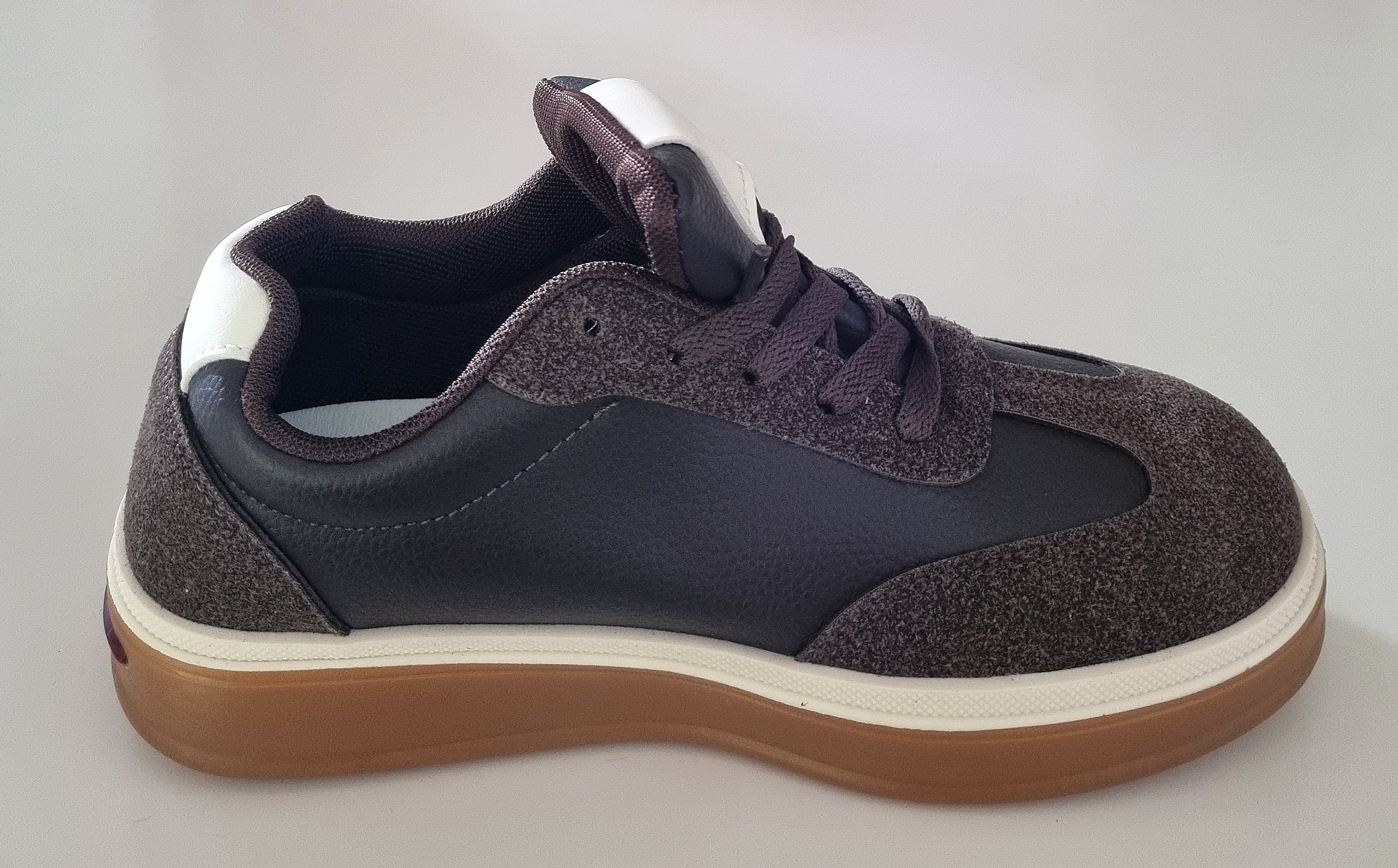 Moteriški laisvalaikio batai