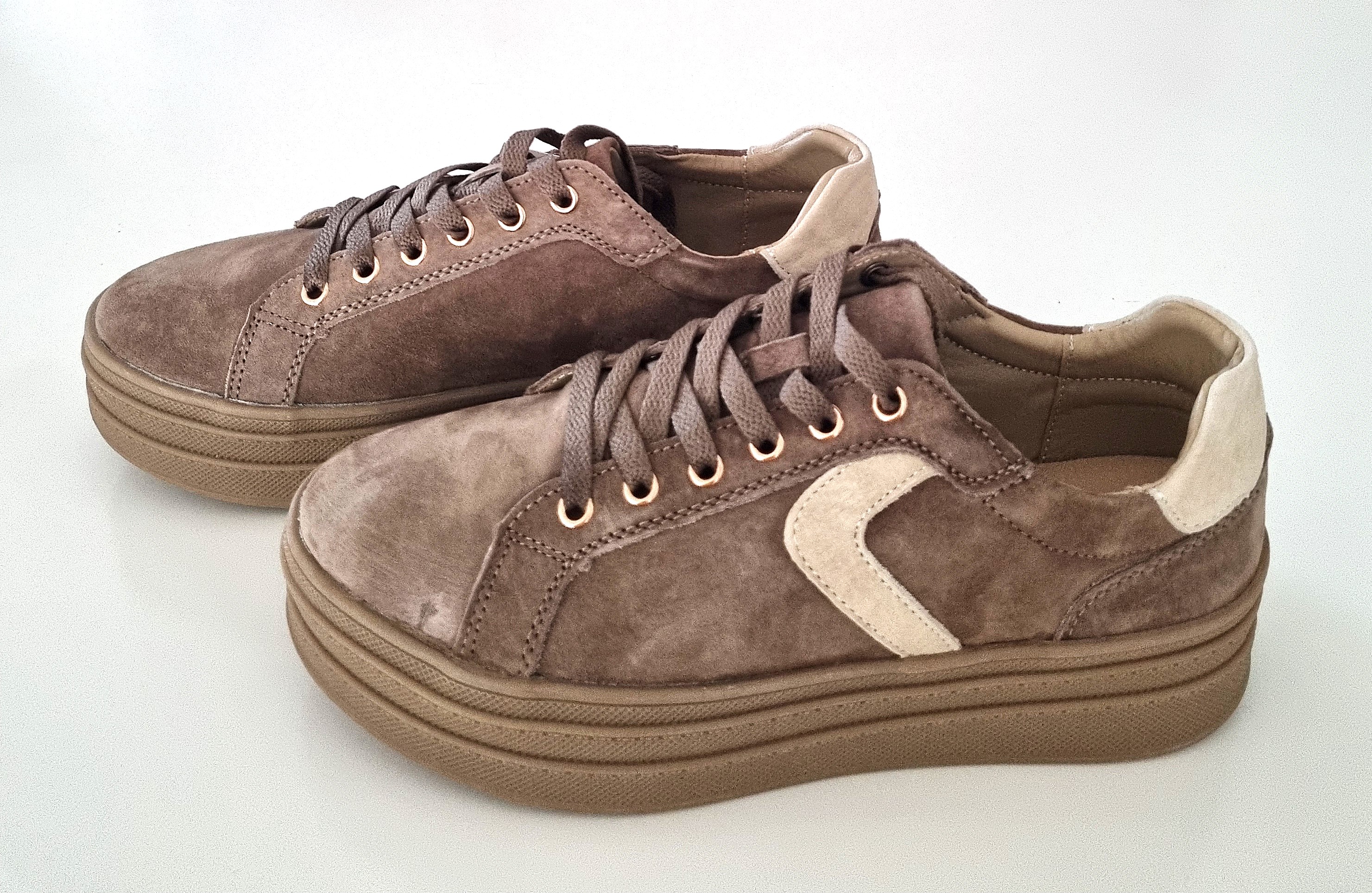 Moteriški laisvalaikio batai