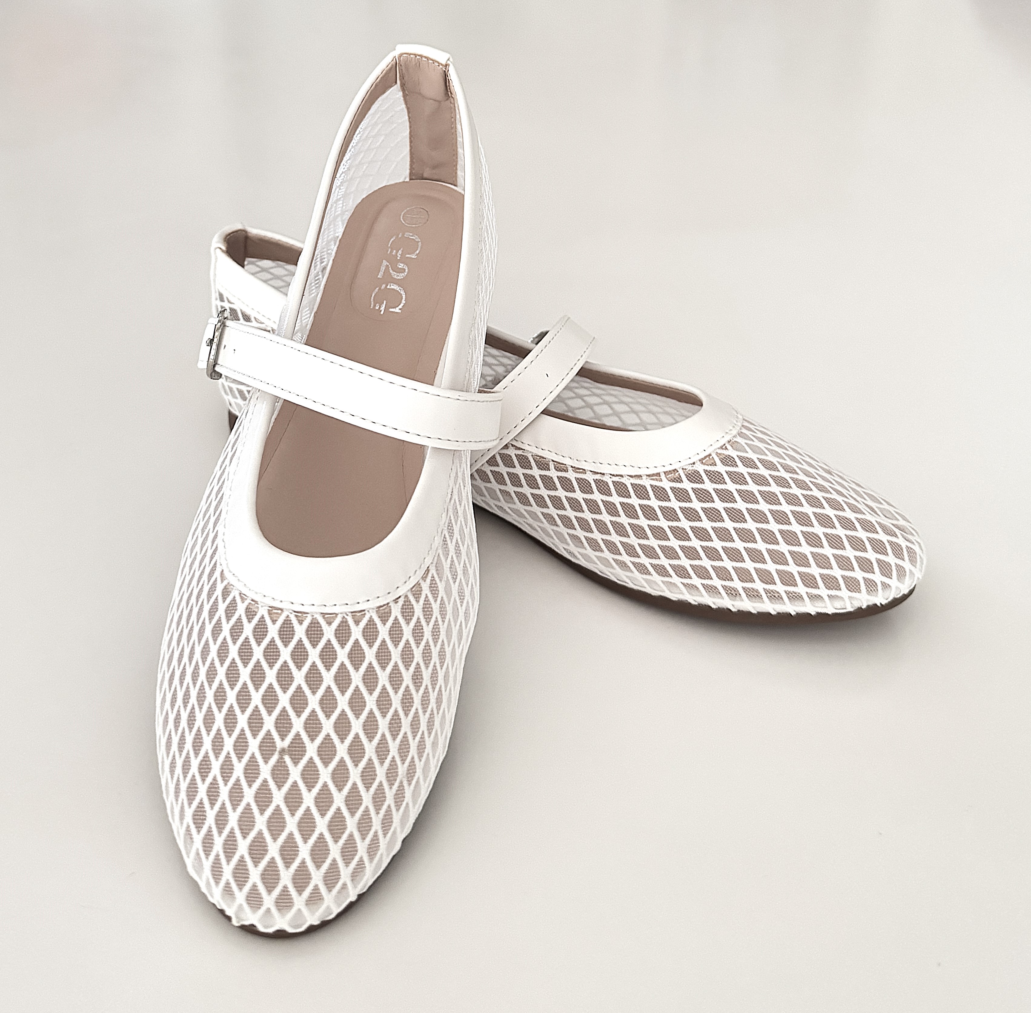 Bateliai moterims G2G, balti