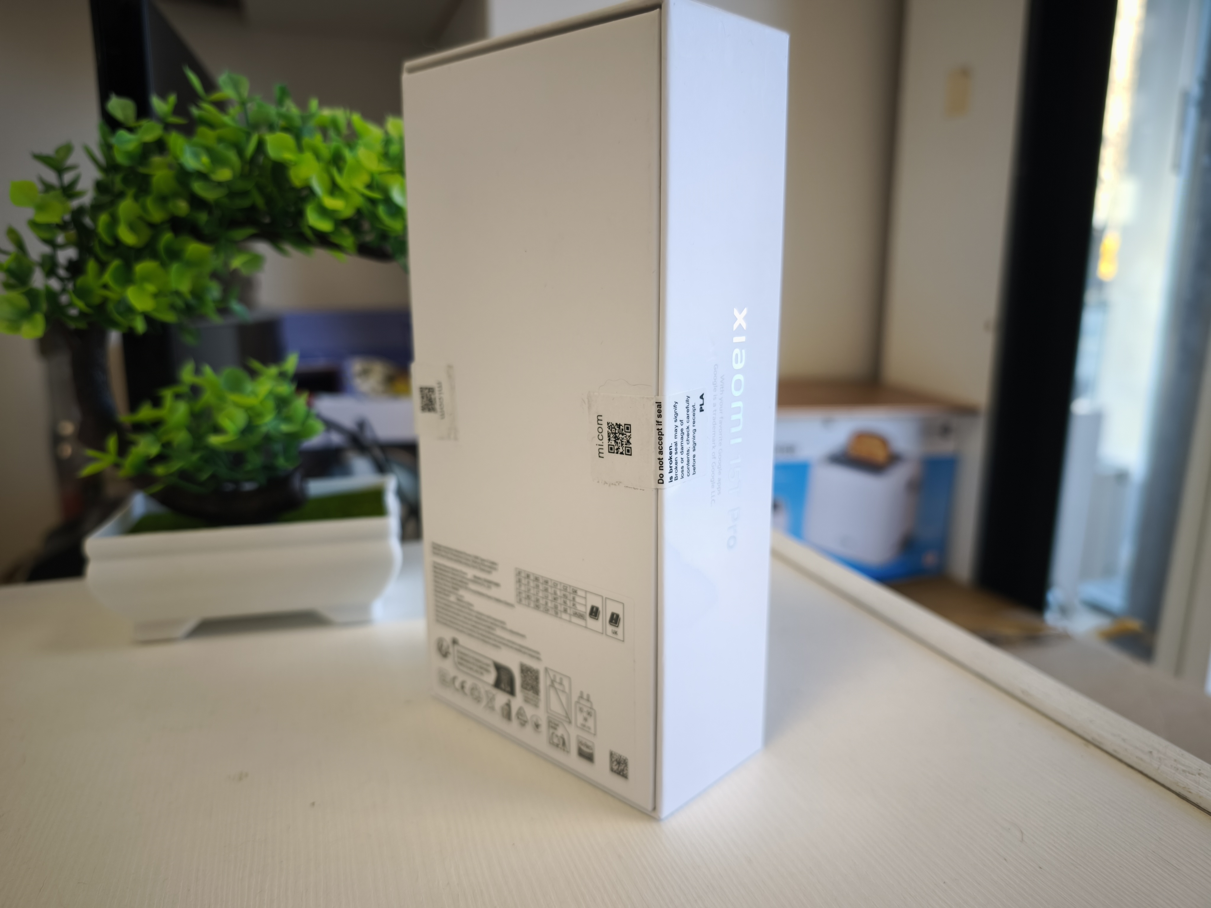 Naujas Xiaomi 15t Pro 12 / 512 GB su Garantija
