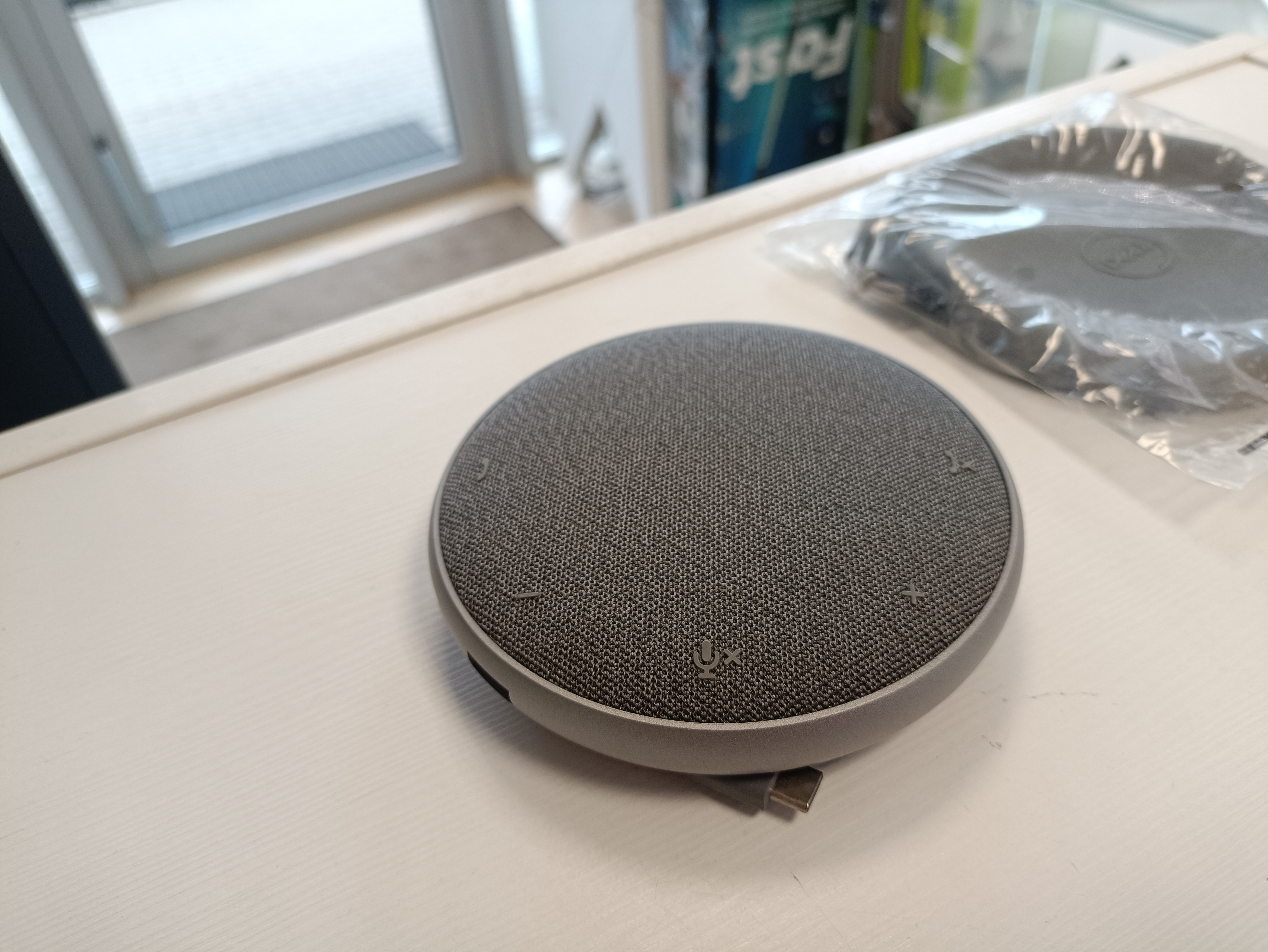 Nauja Dell Speakerphone with Multiport Adapter