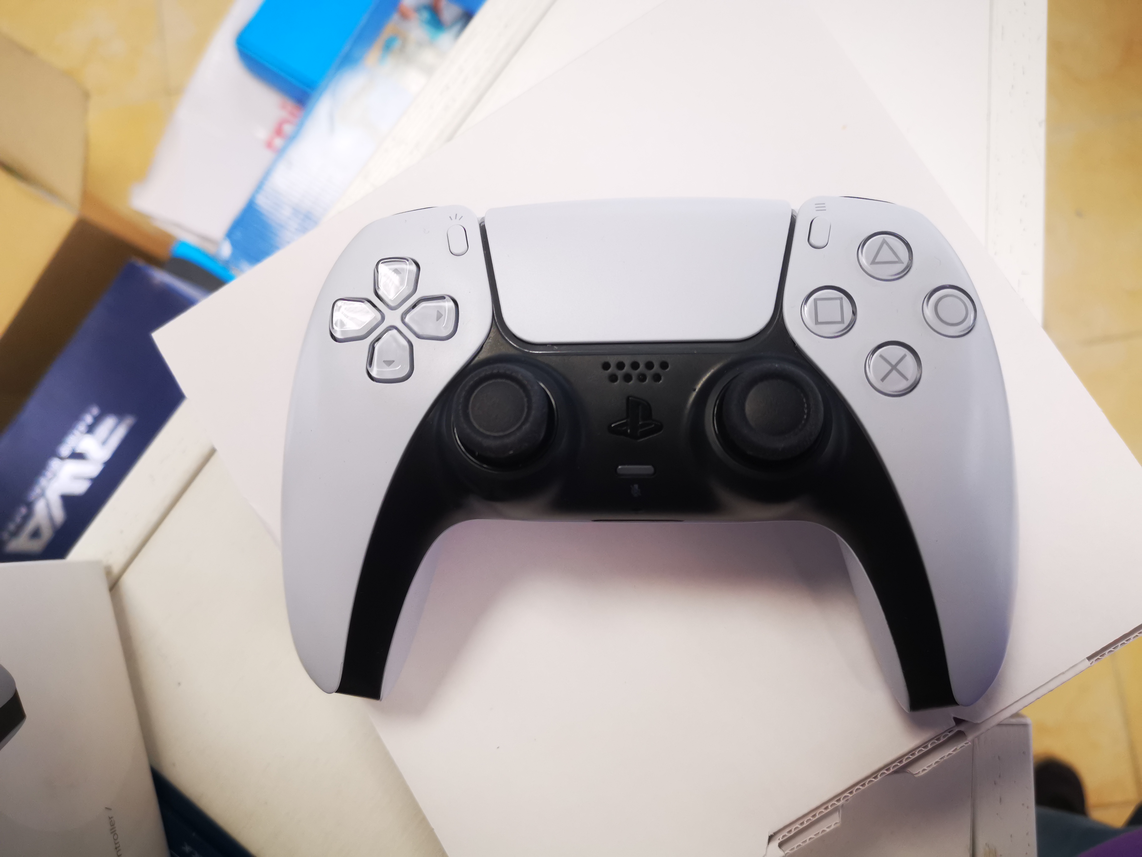 Pultas PlayStation 5 pultelis