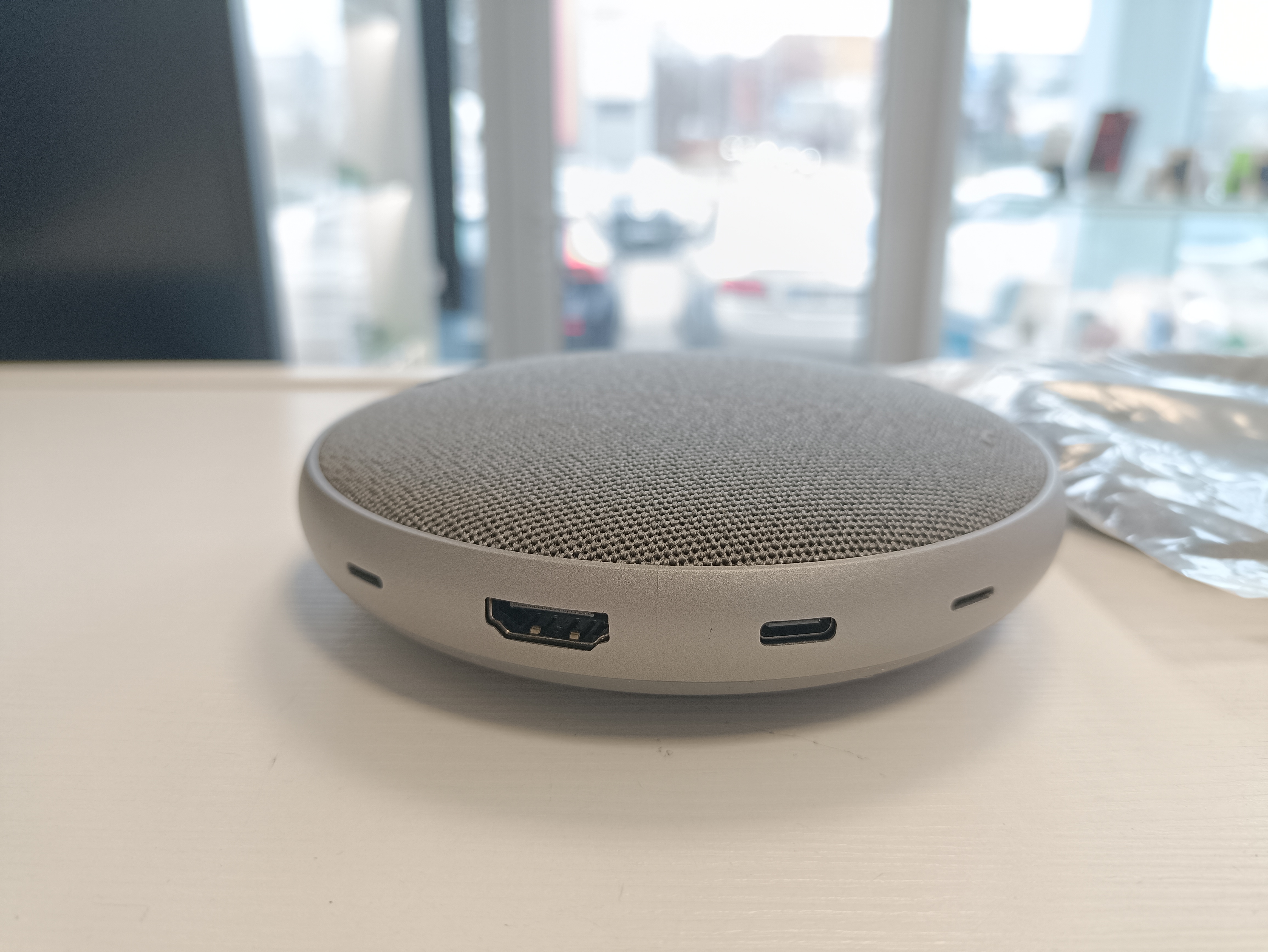 Nauja Dell Speakerphone with Multiport Adapter