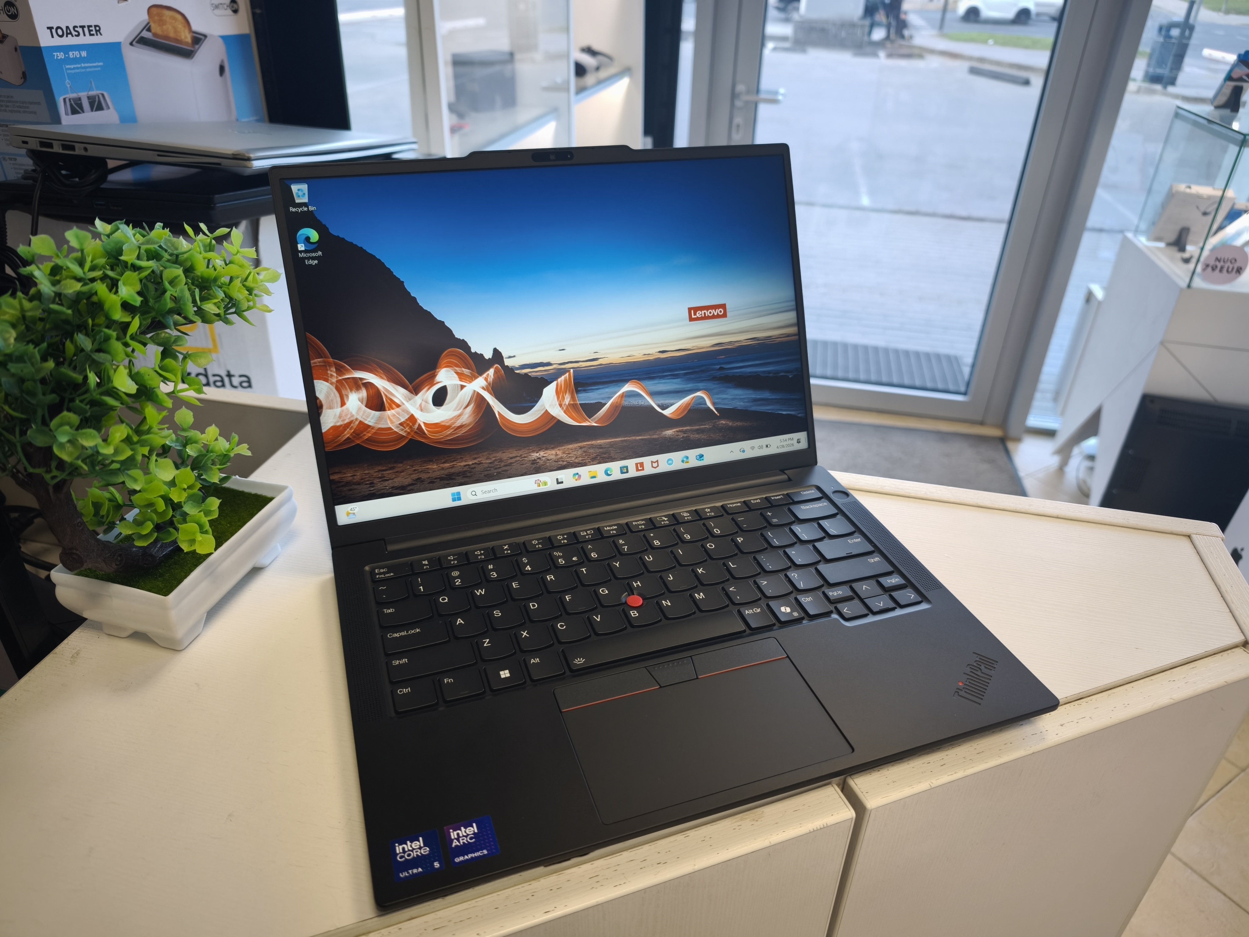 Lenovo Thinkpad E14 Intel Ultra 5 / 32gb / 512 GB
