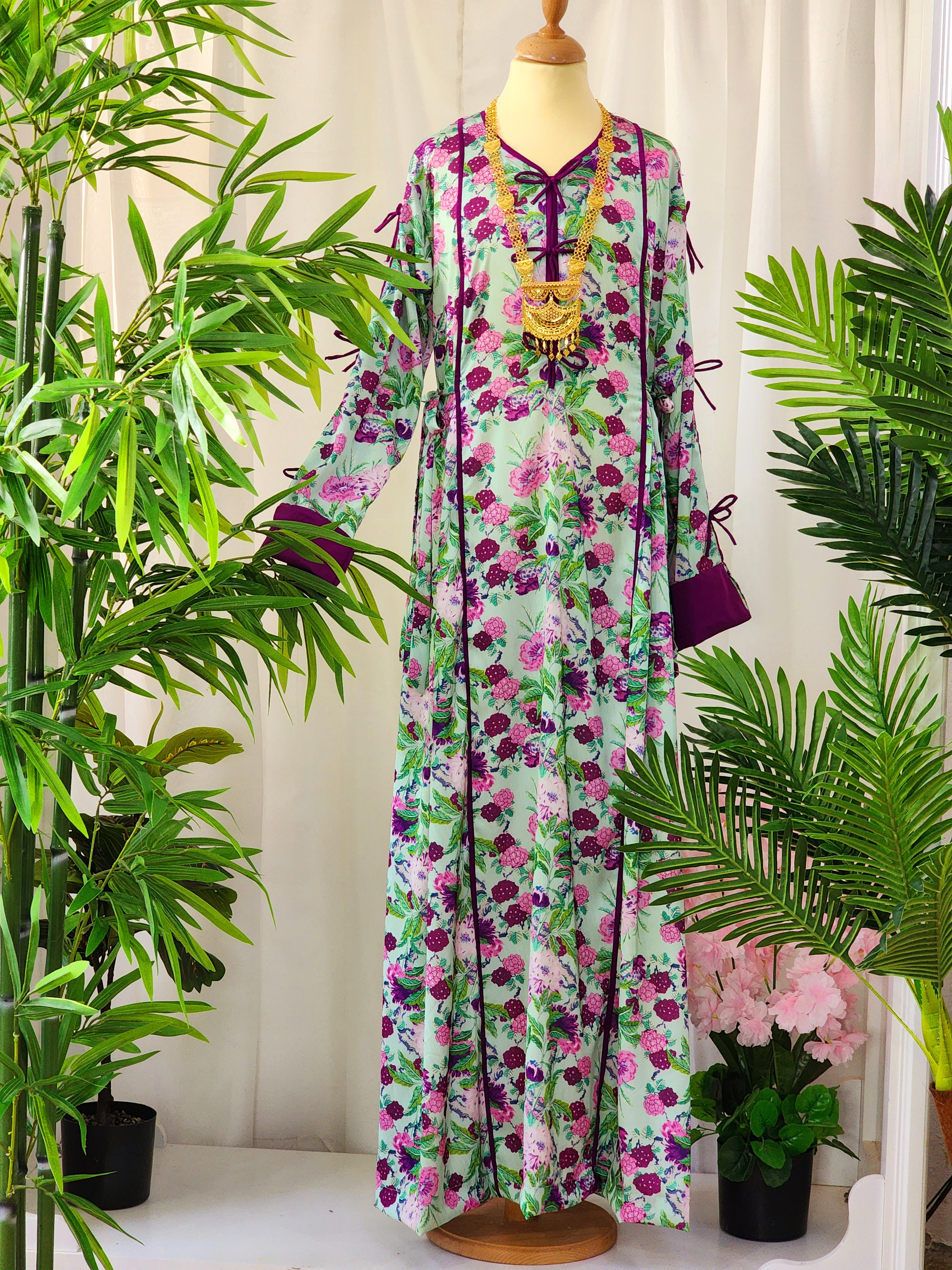 جلابية الفيونكات-فستقي