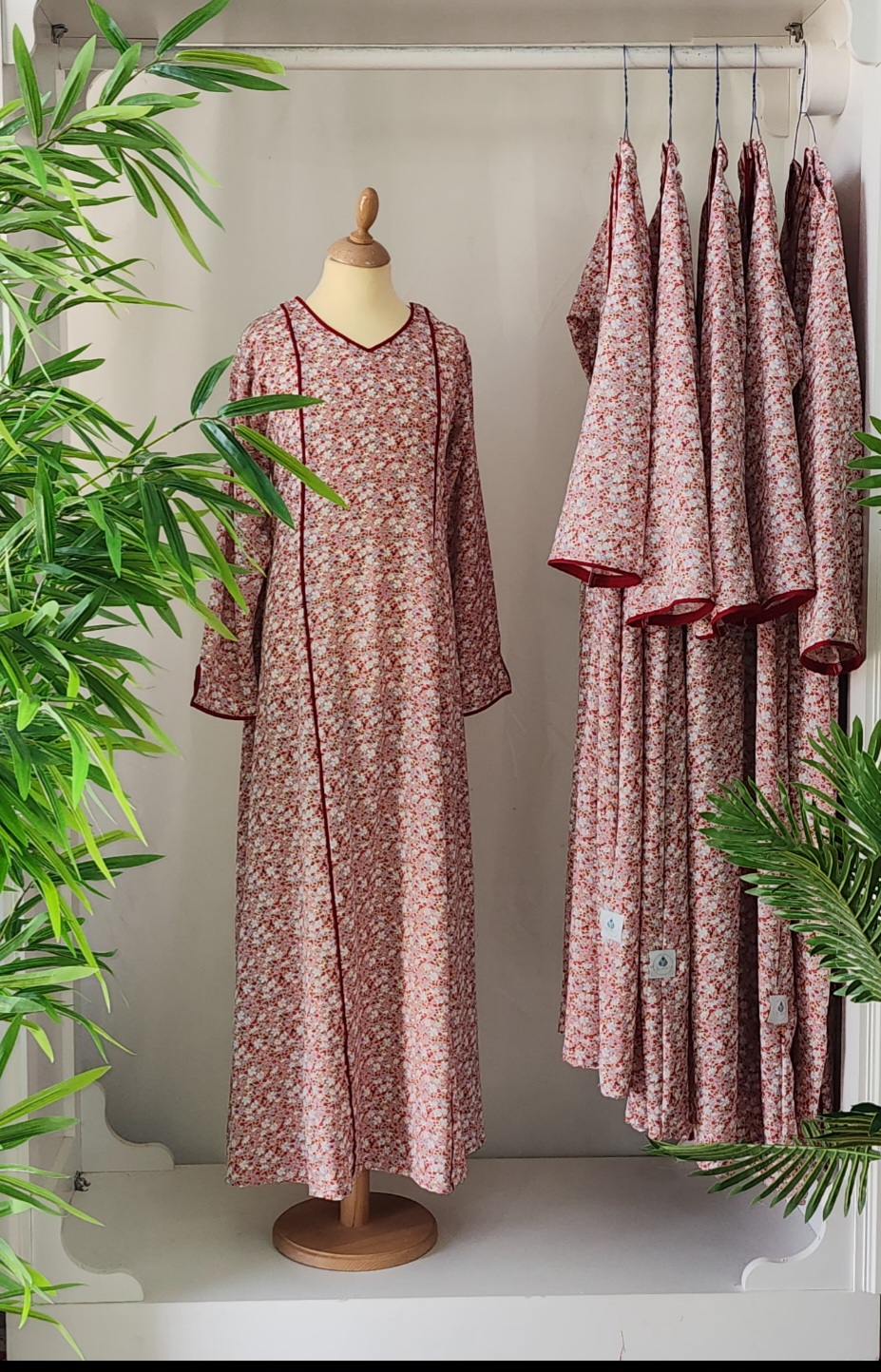  (قطن رجلة)جلابية ورد برجندي