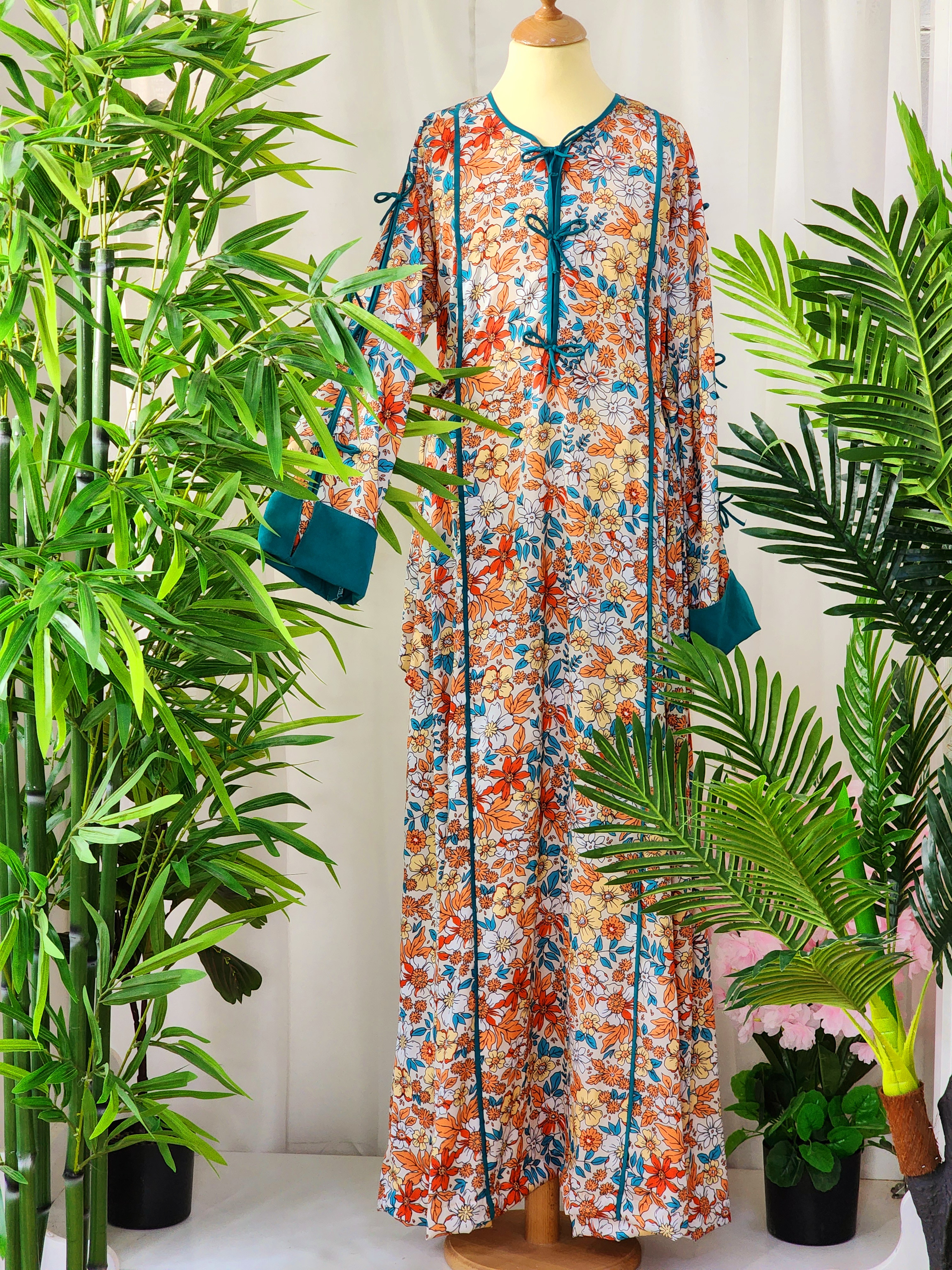 جلابية الفيونكات-أزرق