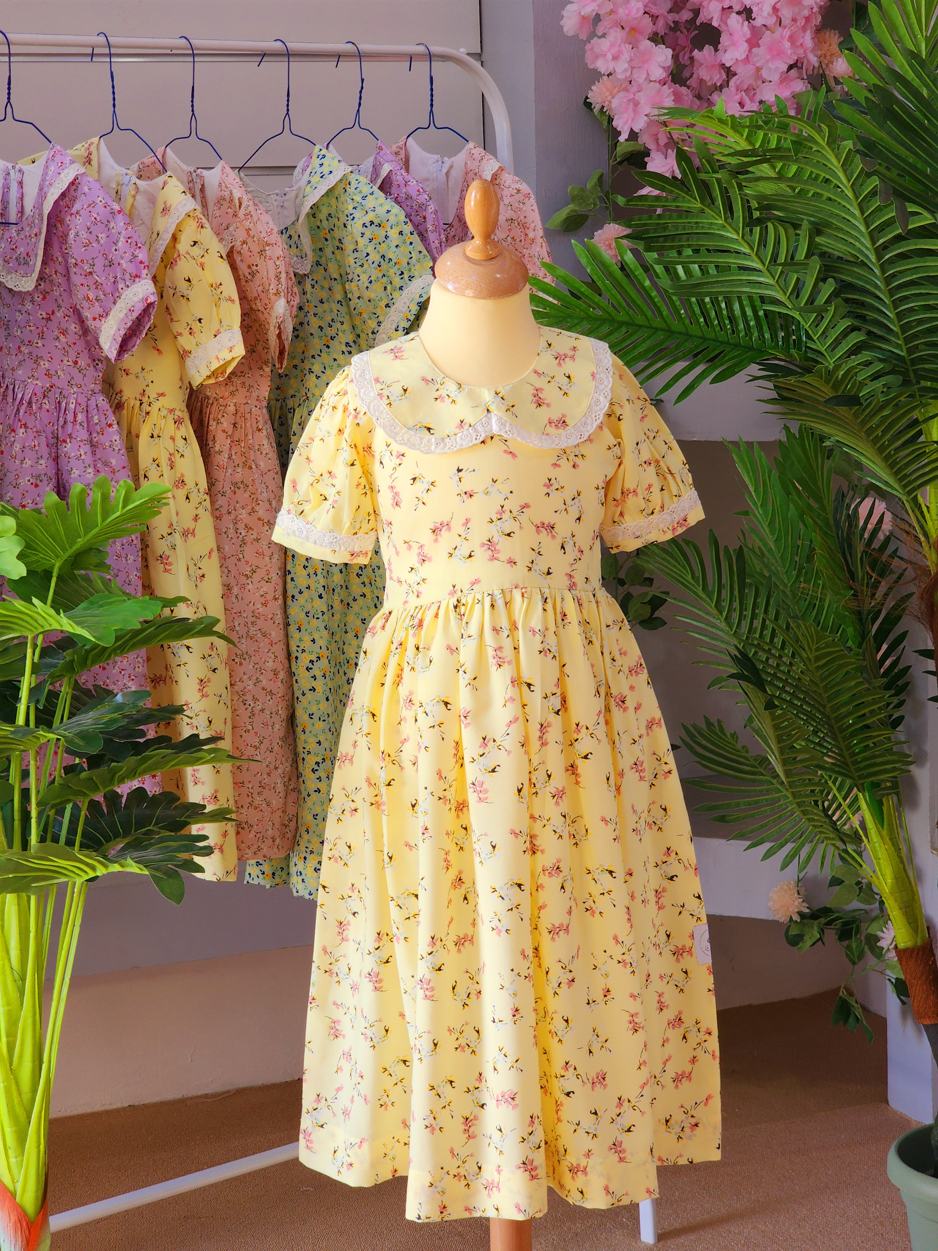 💛فستان قطن أصفر